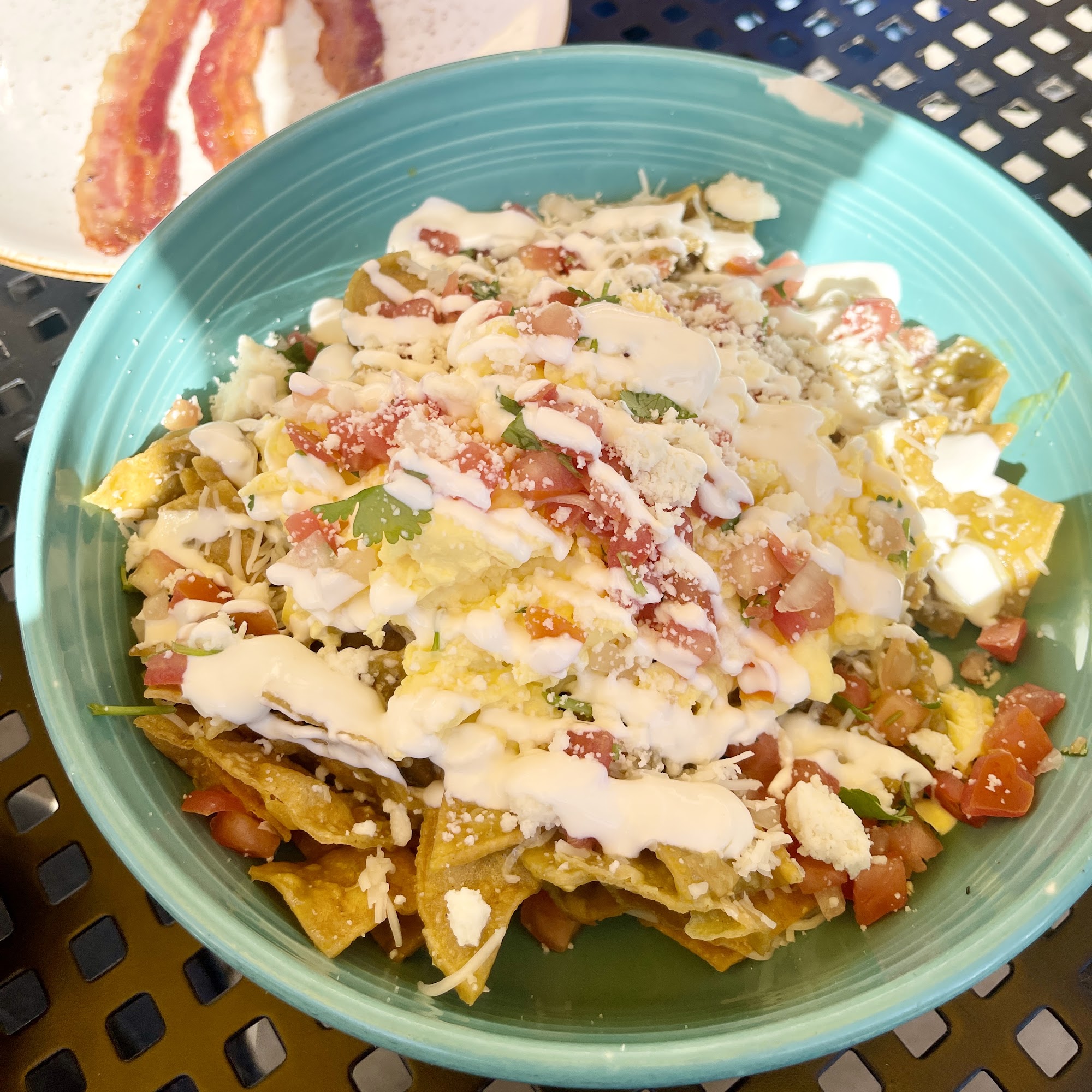 Sunny on South Cerritos