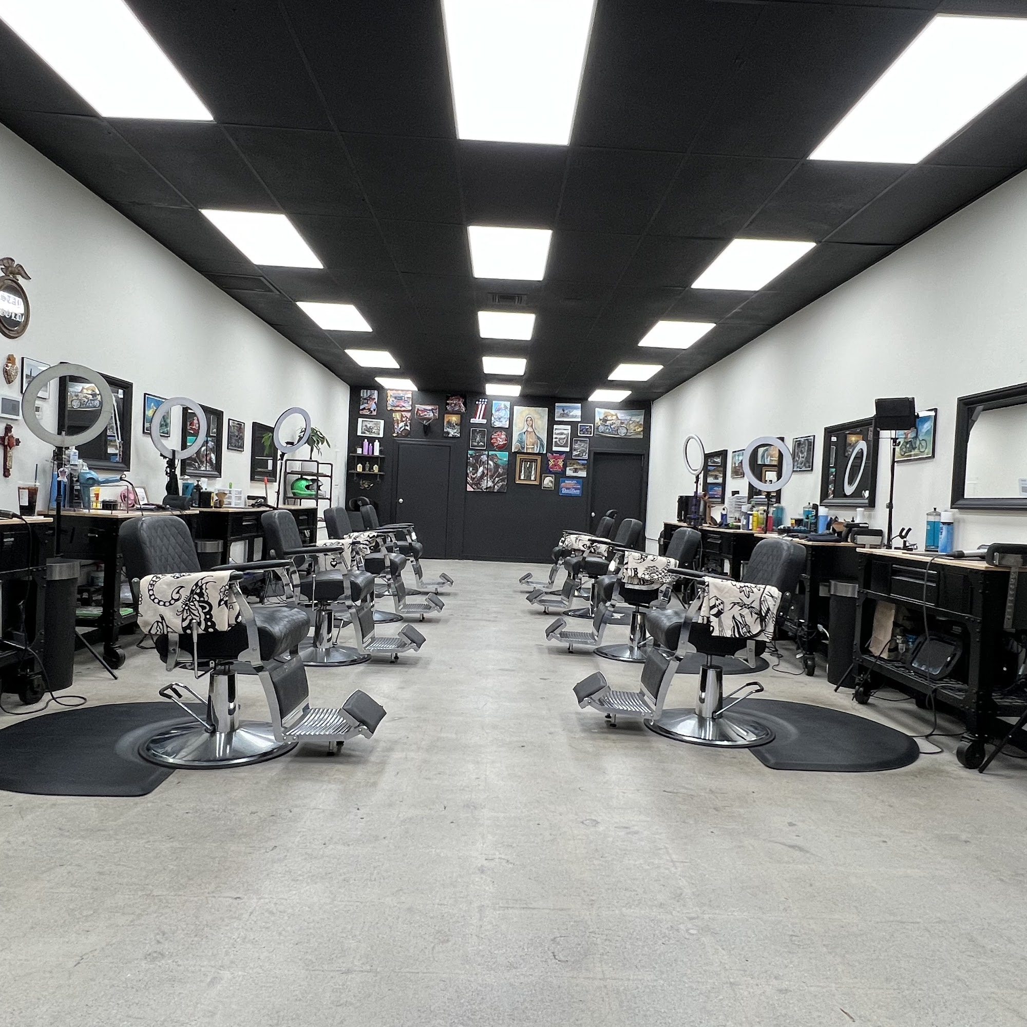 Cheap thrills barber shop 10100 B Topanga Canyon Blvd, Chatsworth California 91311