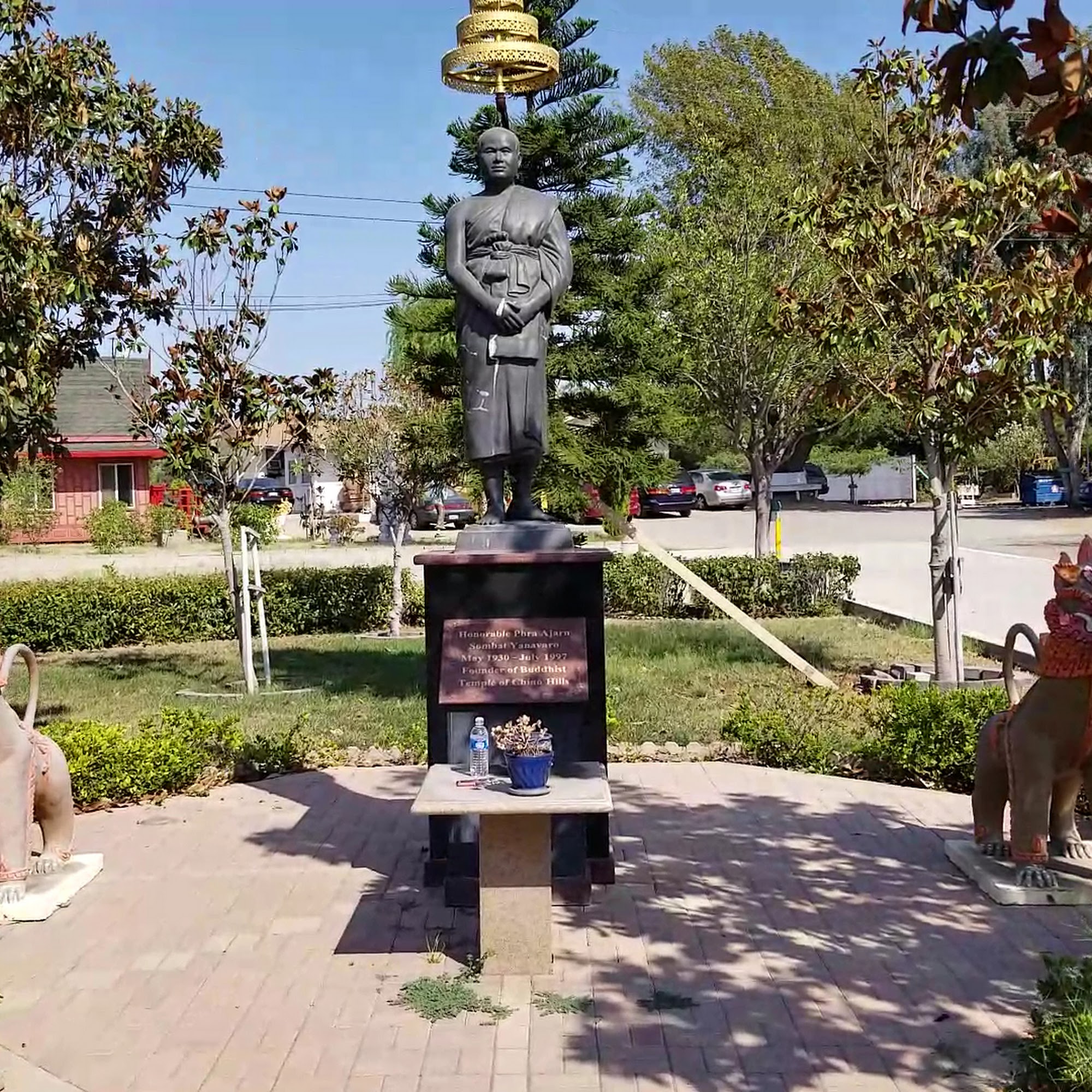 Wat Phrathat Doi Suthep USA Buddhist Temple Chino Hills