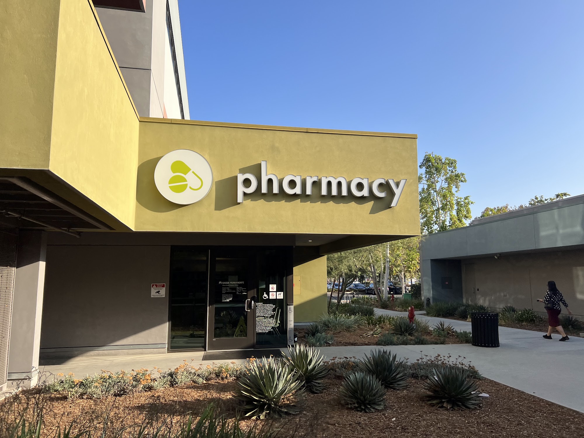 Pharmacy | Kaiser Permanente Chino Grand Medical Office Building Chino