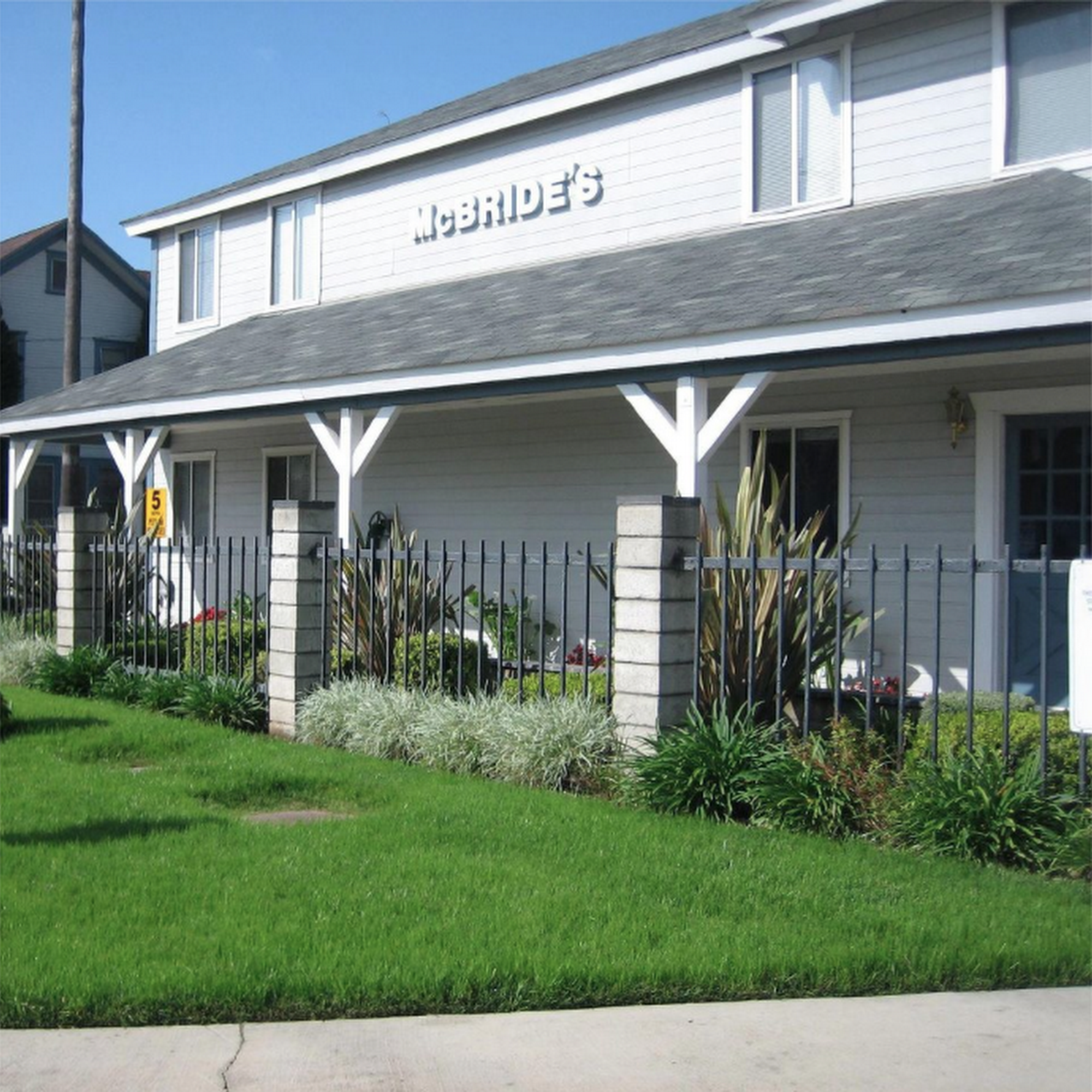 McBride's RV Service & Paint 13788 Oaks Ave, Chino California 91710