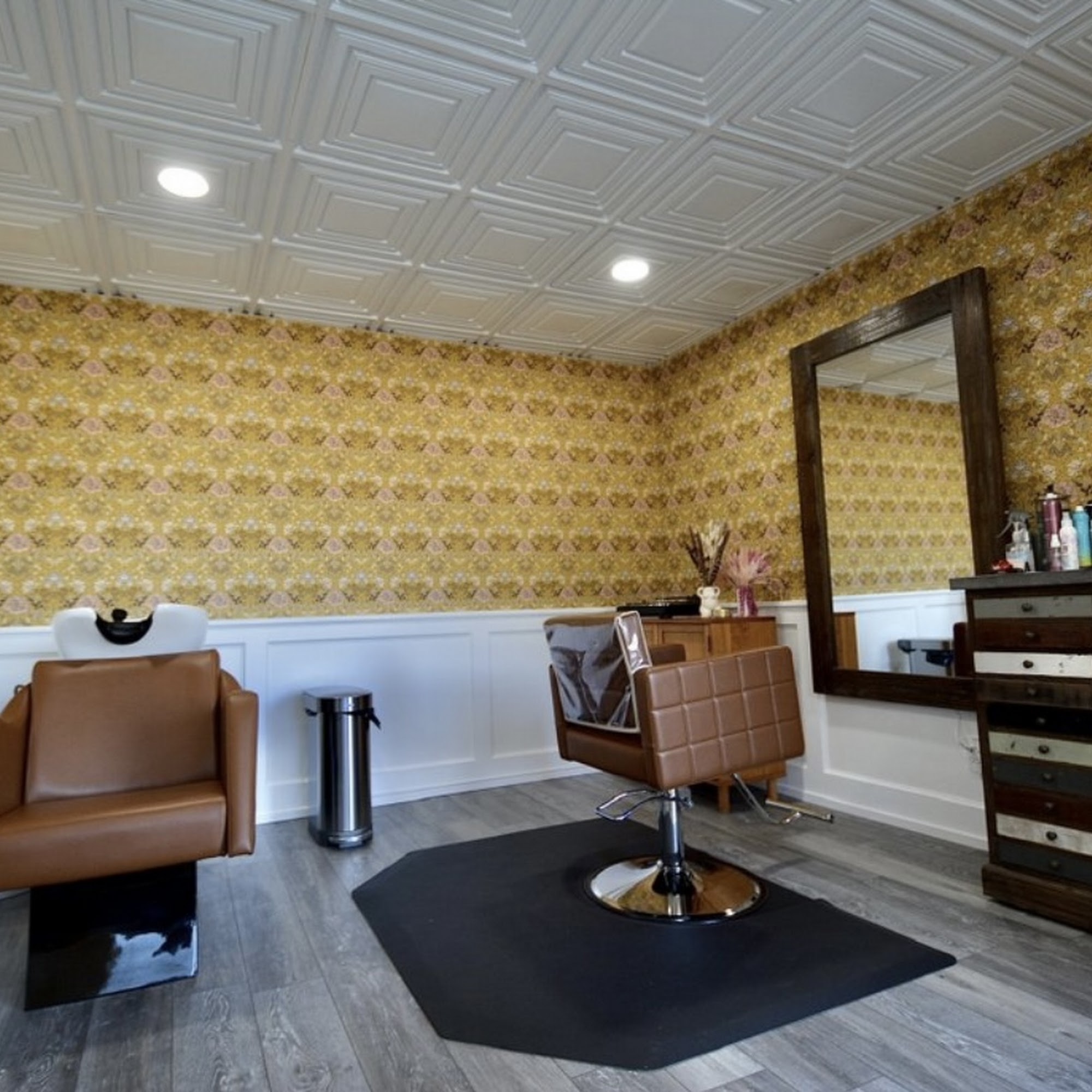 Petite Blossom Salon 46 3rd Ave ste b, Chula Vista California 91910