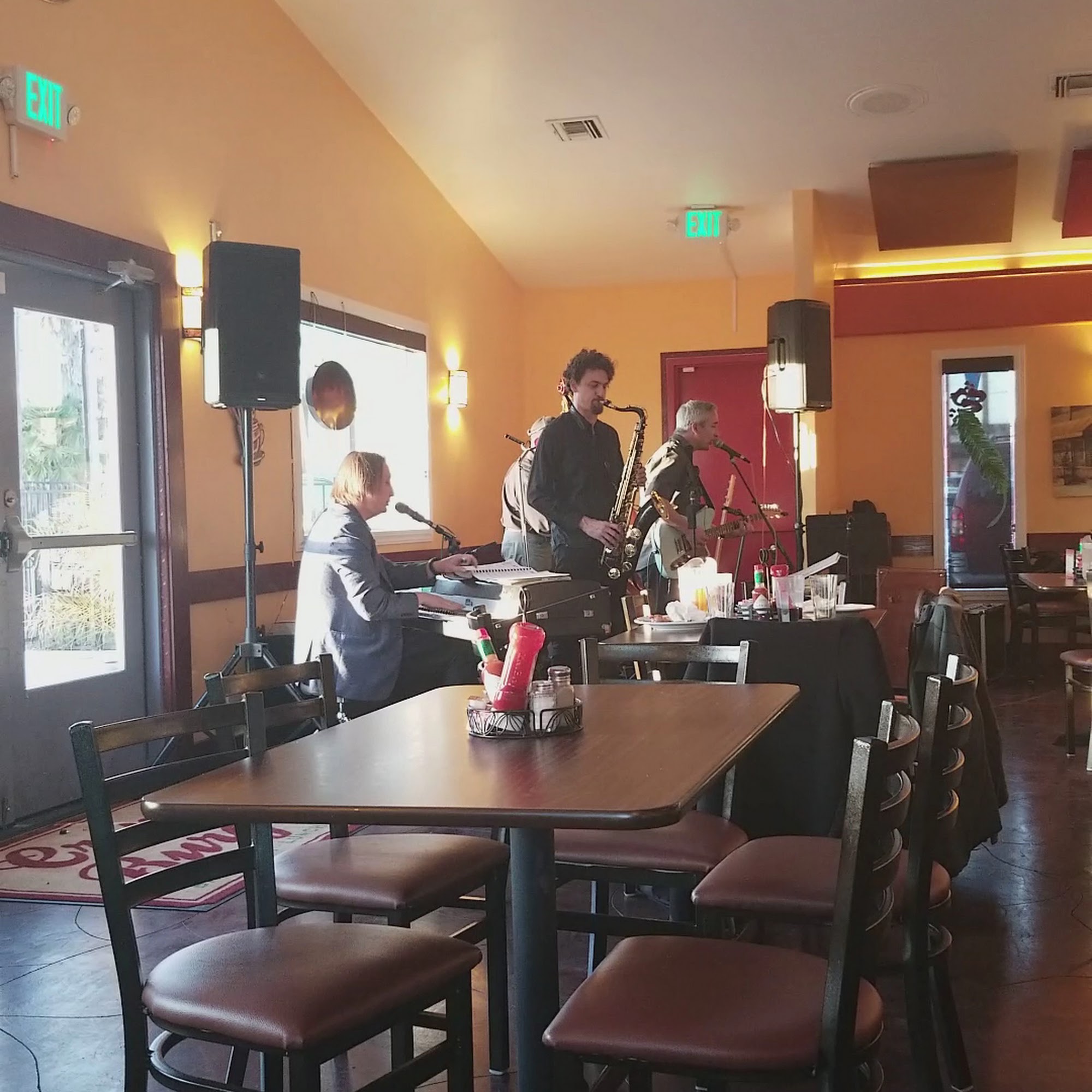 Kely's Crepes & Burgers Citrus Heights