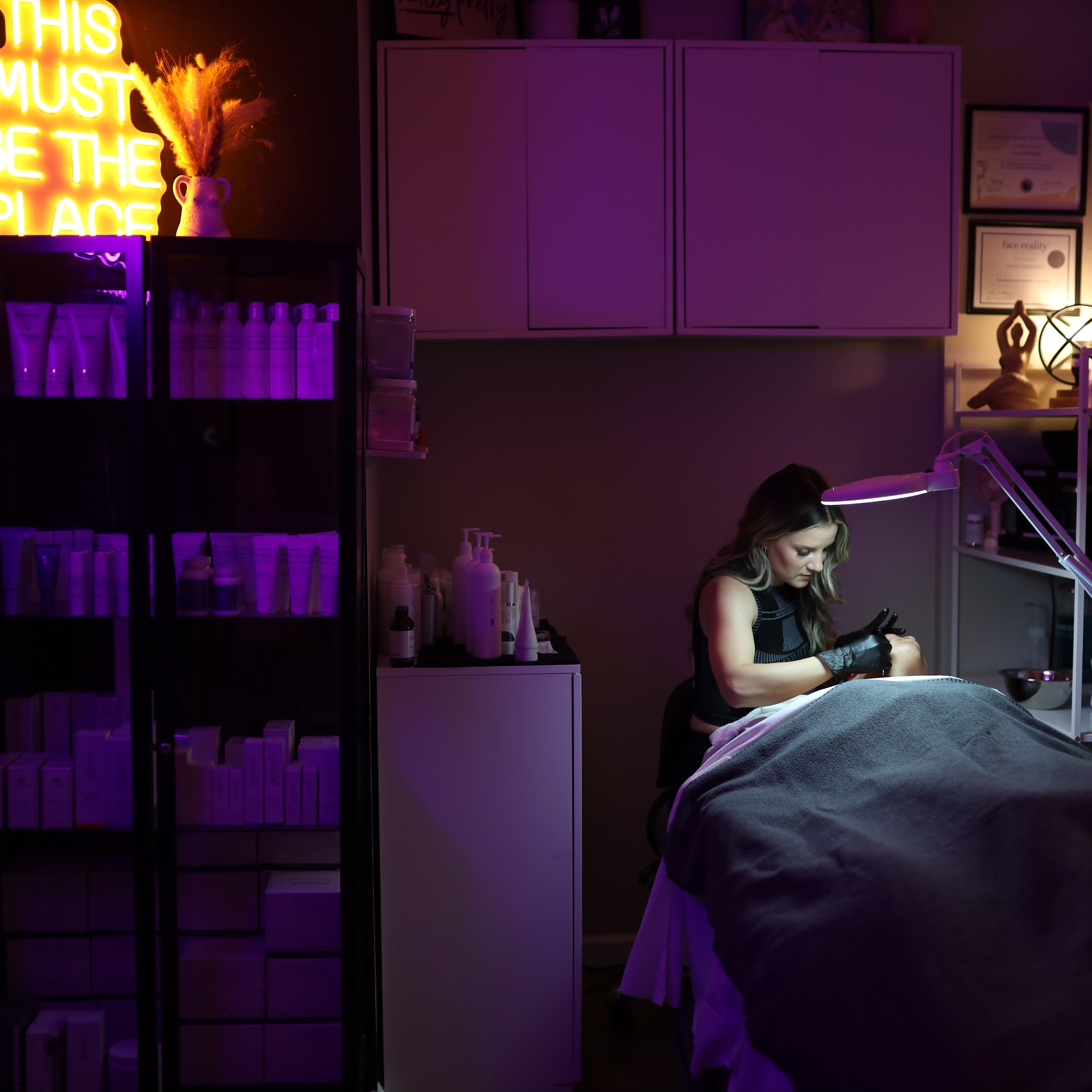 Skin Control 206 W Bonita Ave unit 2k, Claremont California 91711