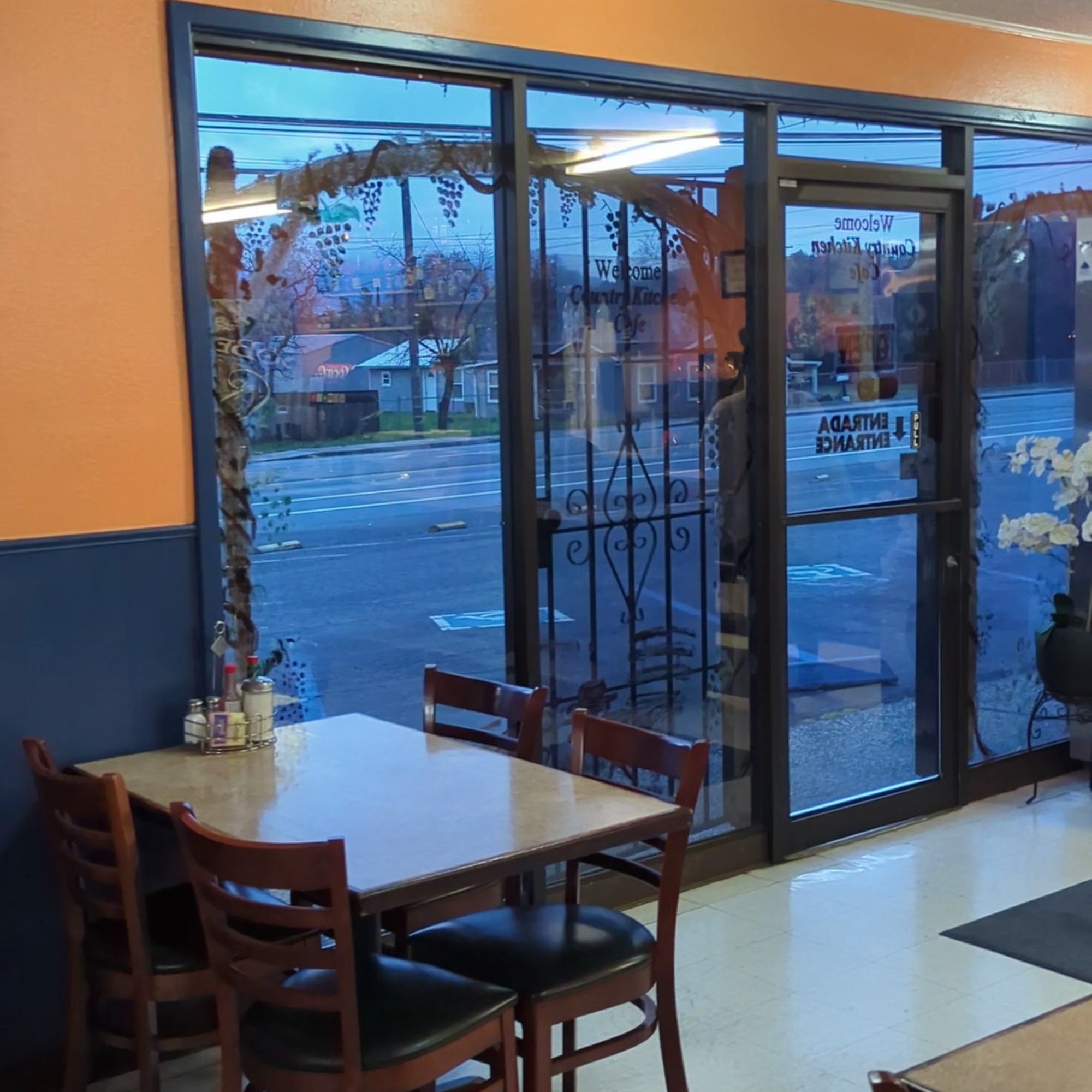 Country Kitchen Cafe Clearlake Oaks