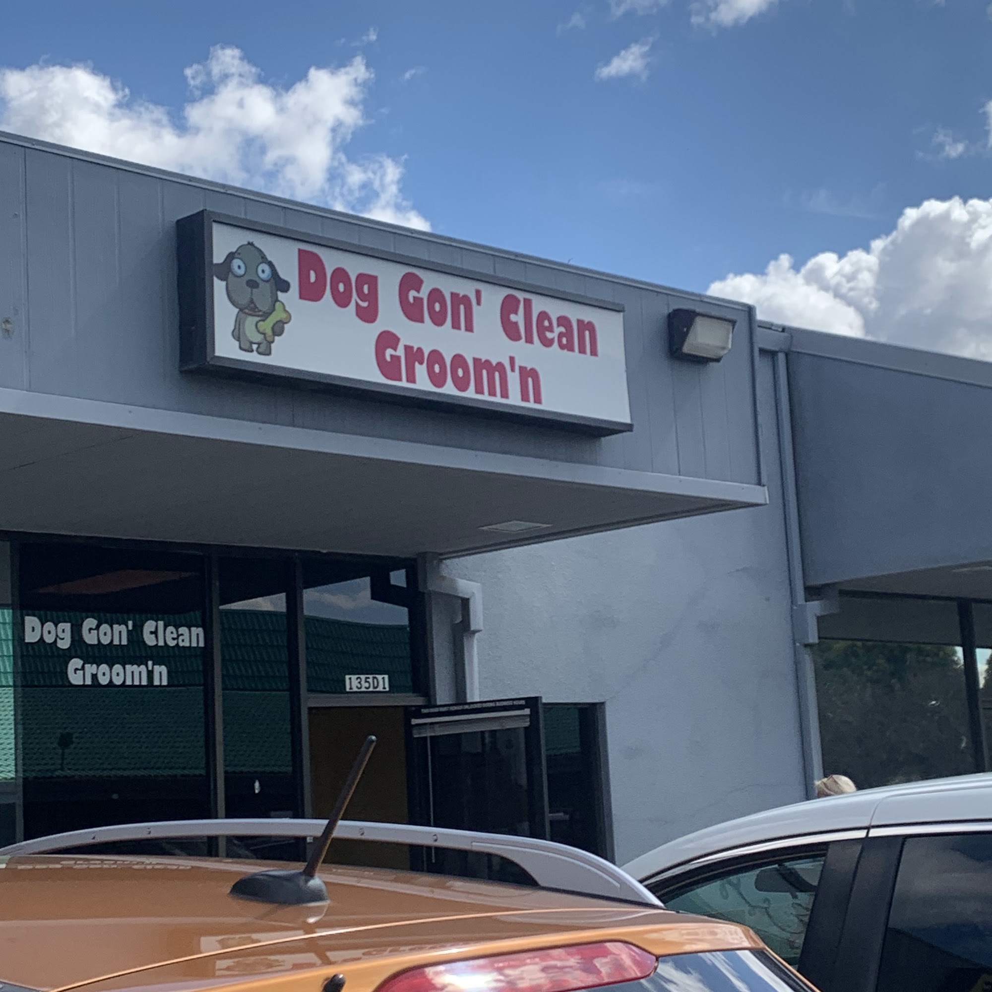 Dog Gon' Clean Grooming By Maria Clovis