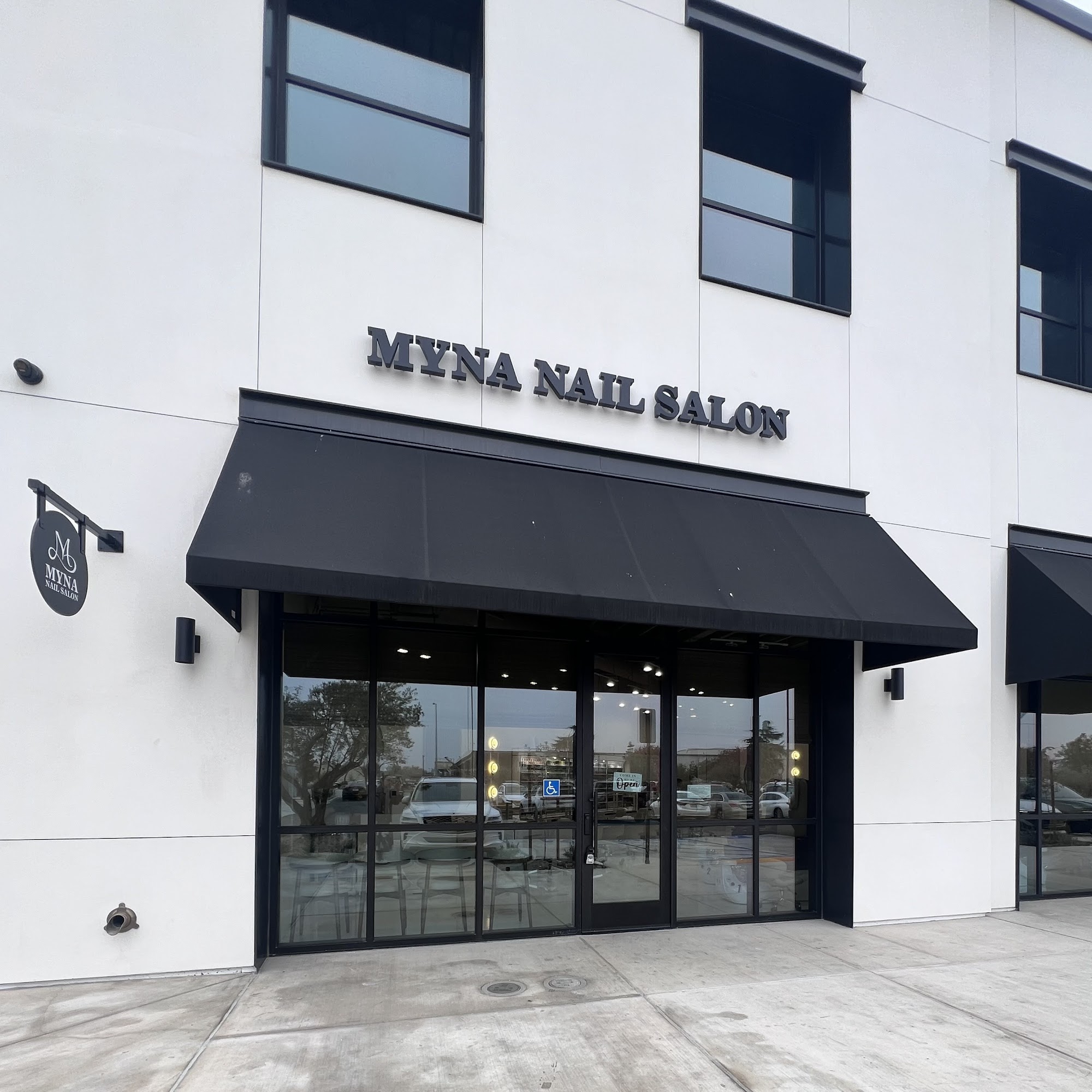 Myna Nail Salon 1961 N Willow Ave Suite 105, Clovis California 93619
