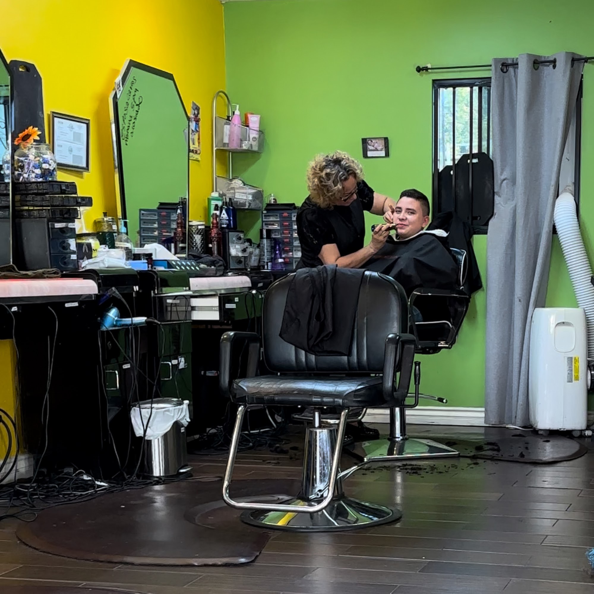 Judith's Barber & Beauty Salon