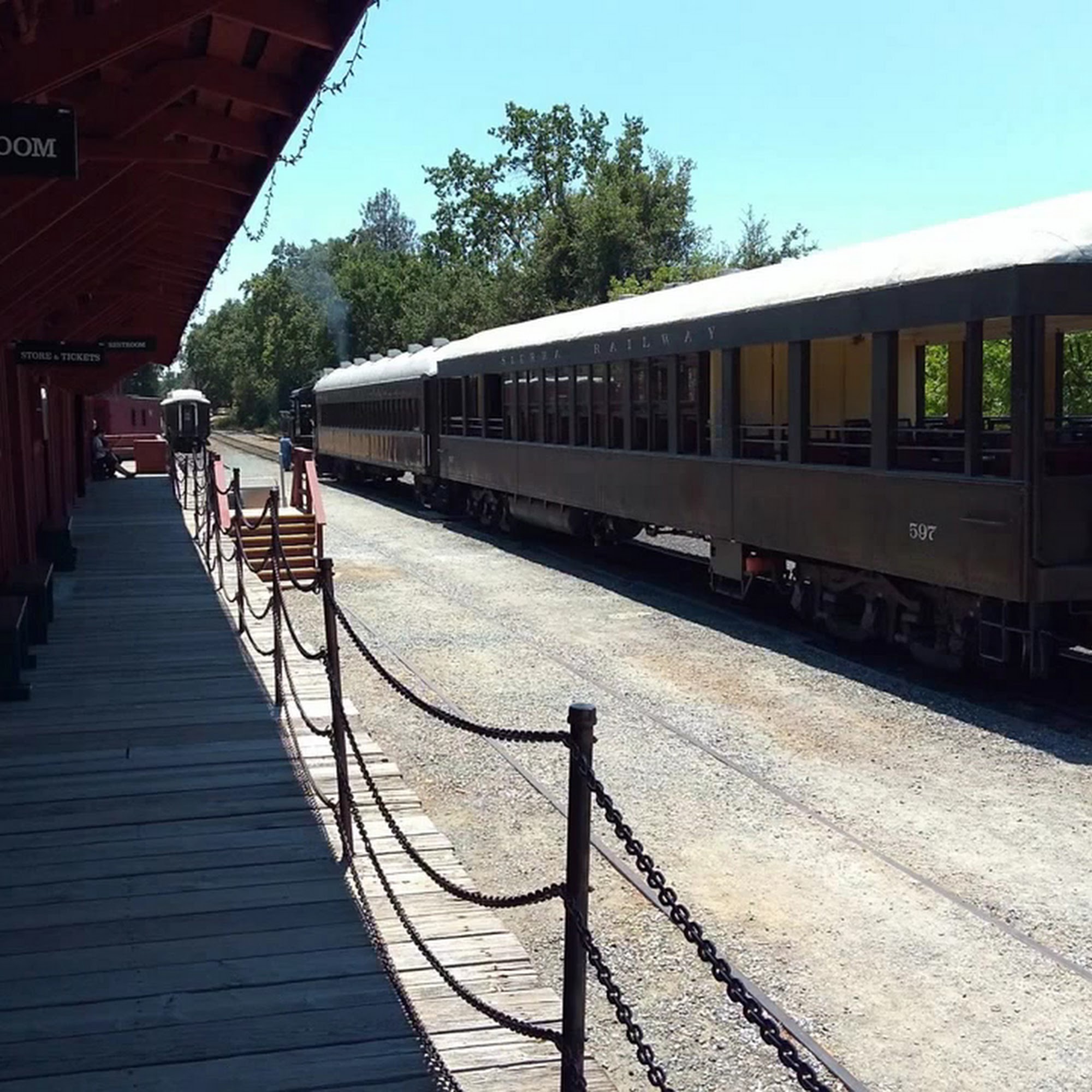 The Columbia House Restaurant Columbia