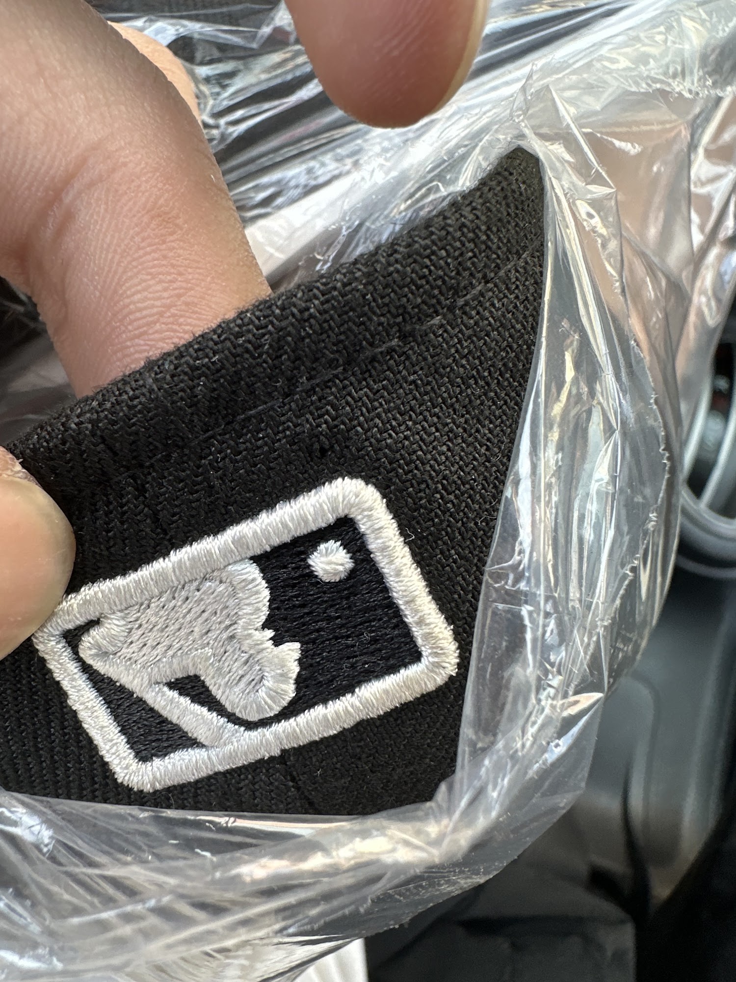 Chaly's Dry Cleaners