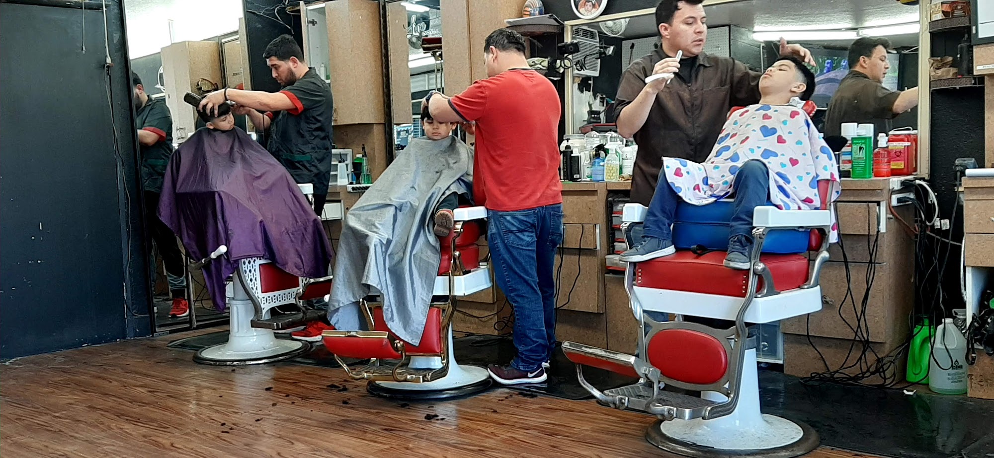 Nada's Barber & Beauty Salon