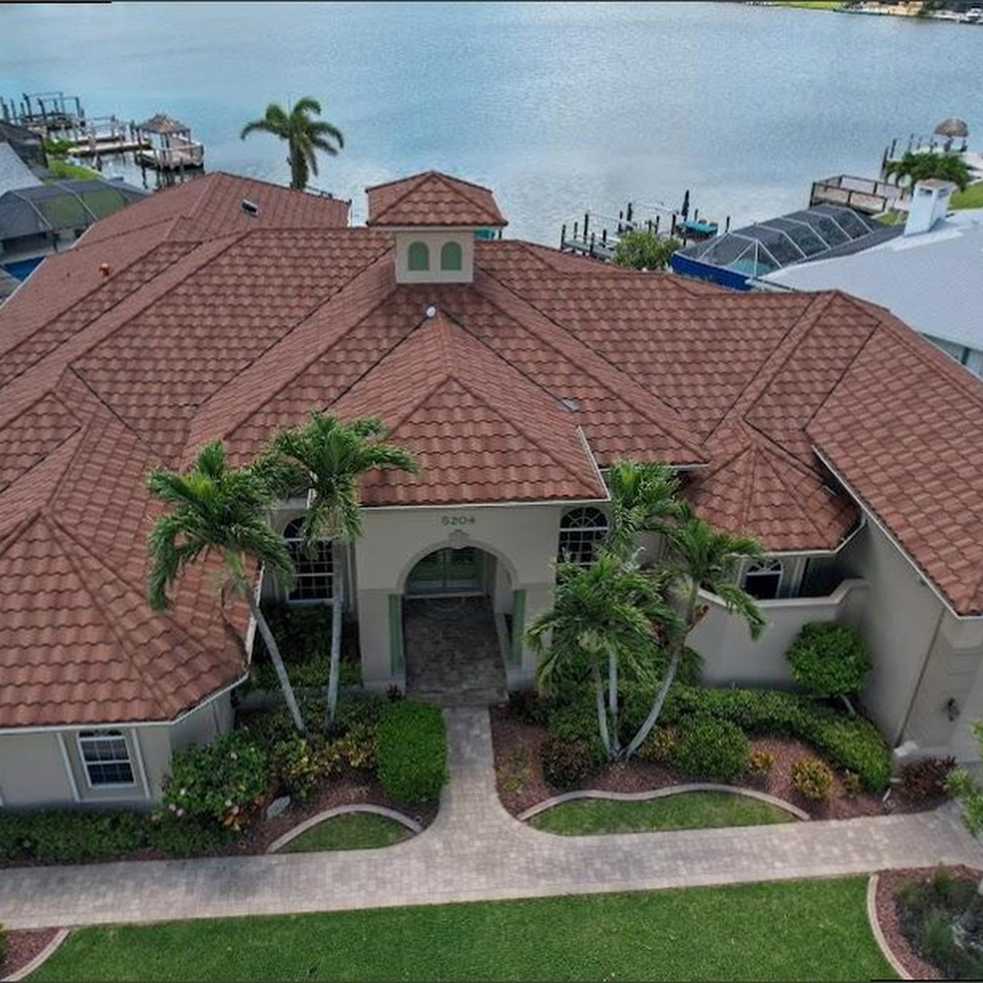 Corona Roofing & Siding