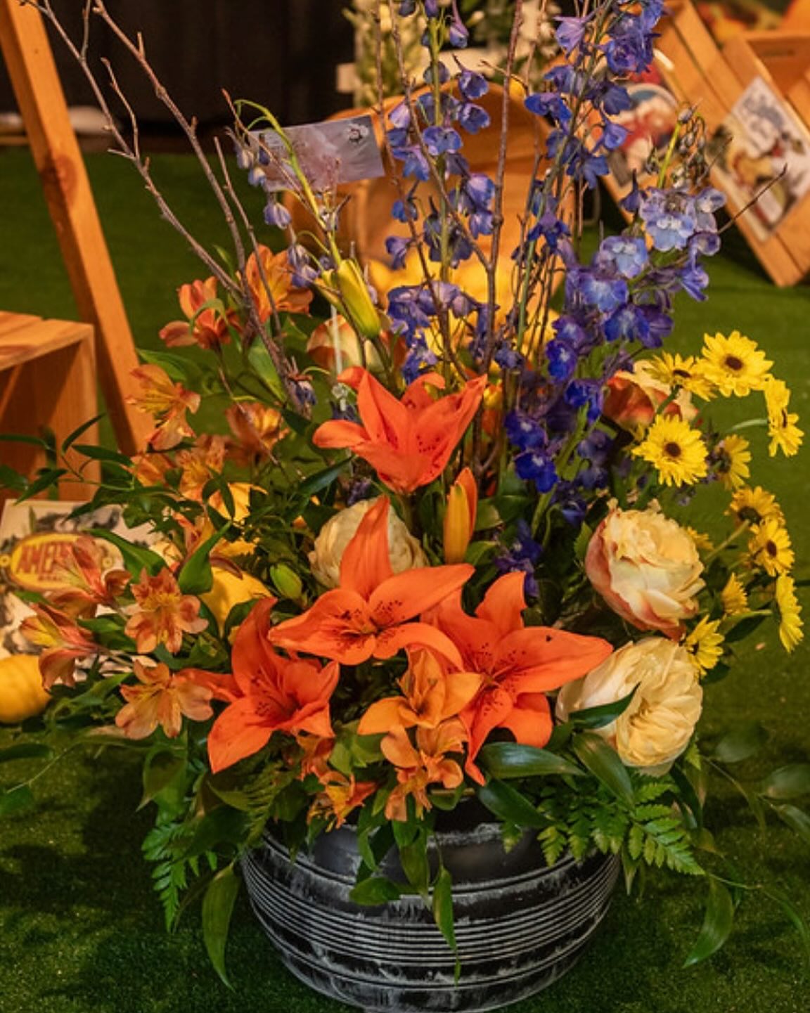 Flower Delivery Corona