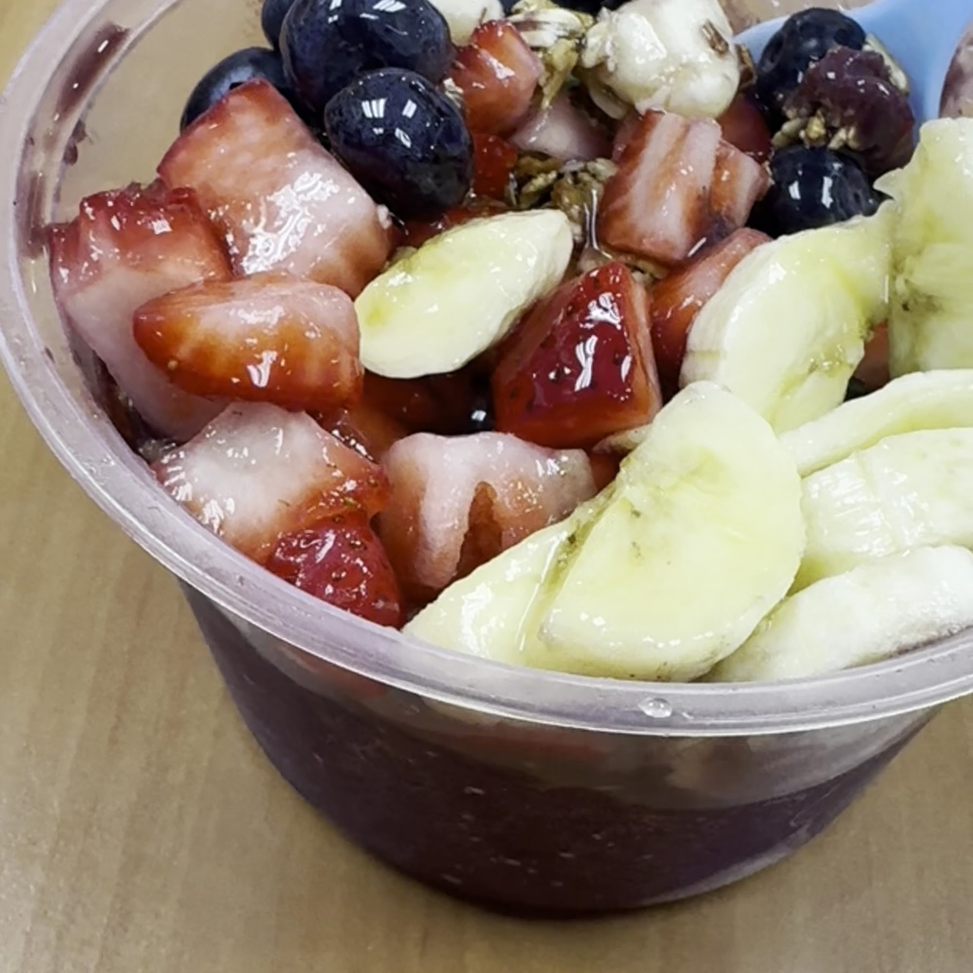 Scoops & crepes Corona