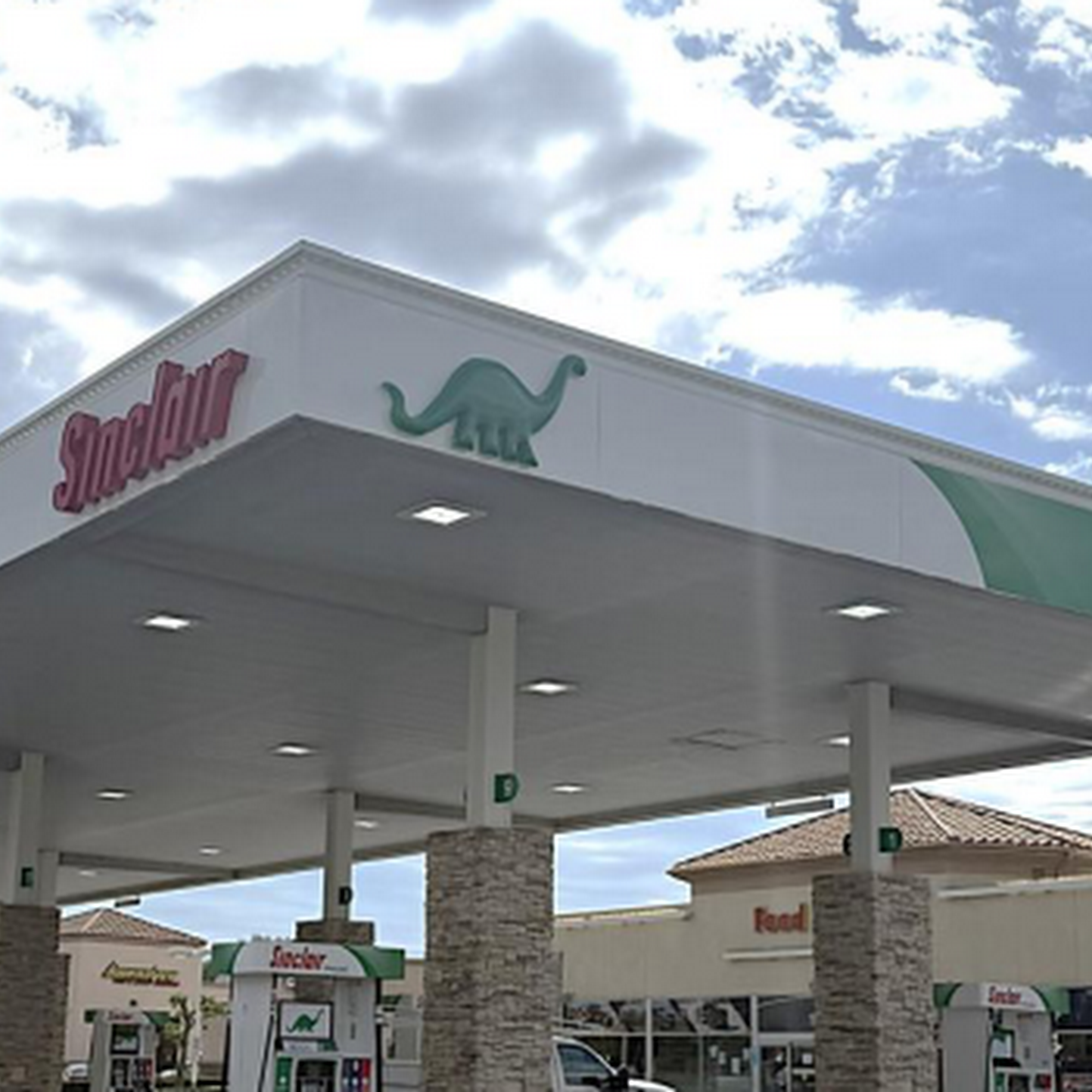 Sinclair Gas Station