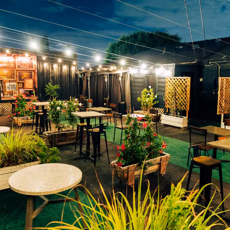 Photo credit: opentable