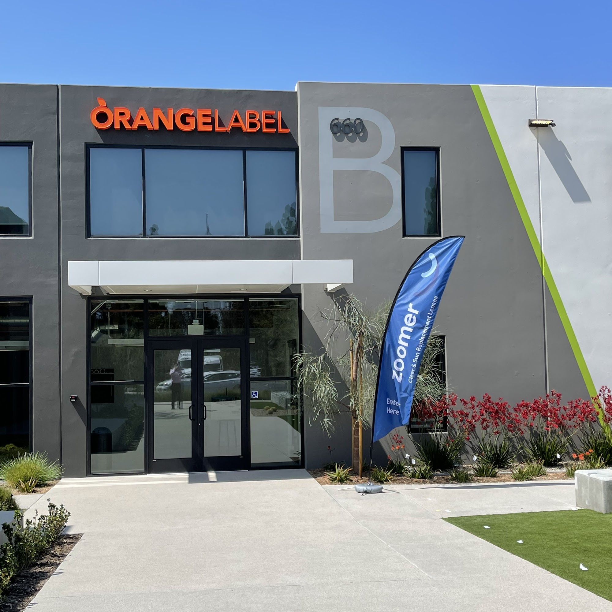 Zoomer - Same Day Glasses 660 Baker St Unit B-102, Costa Mesa, CA 92626