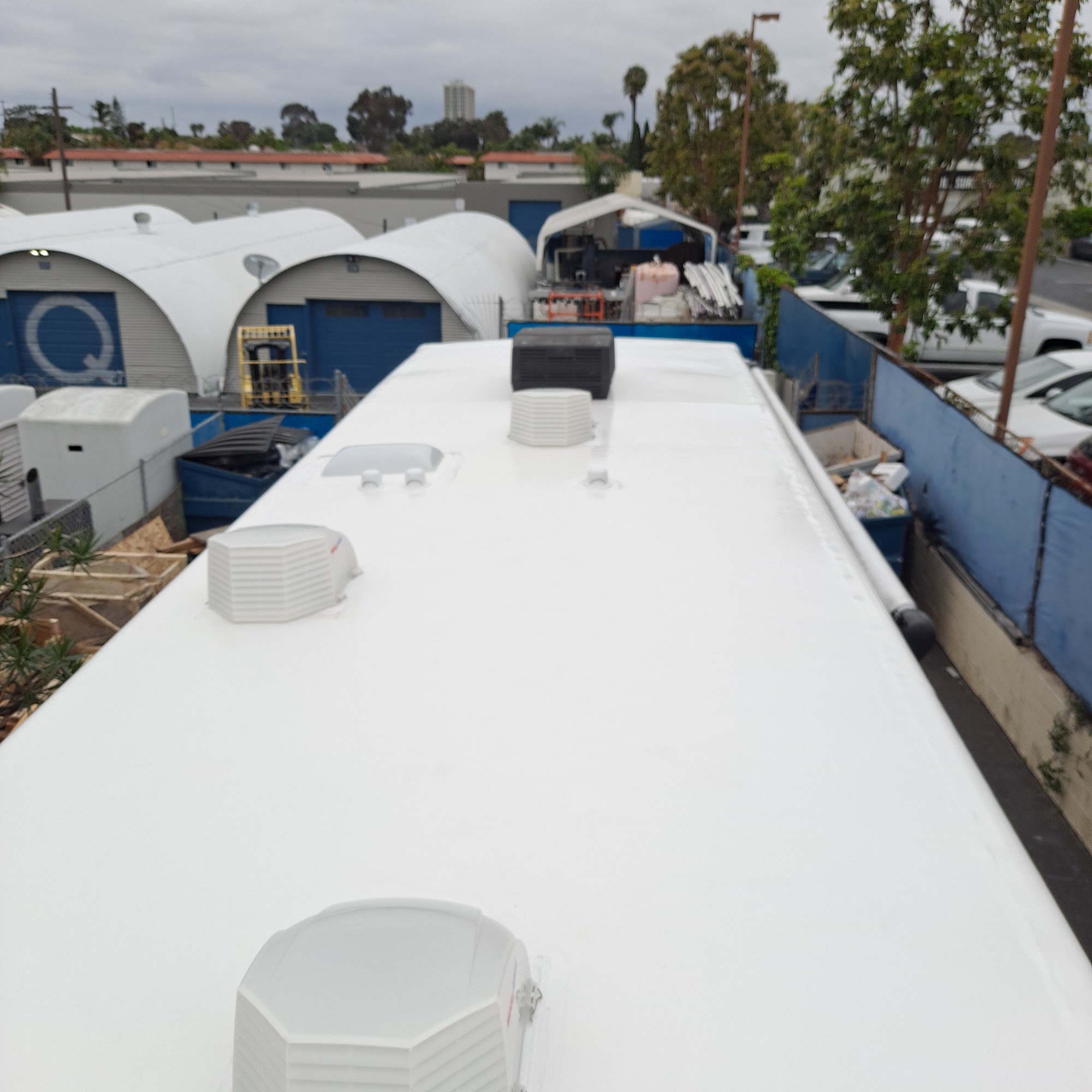 rvroofrepairmasters 660 W 17th St, Costa Mesa California 92627