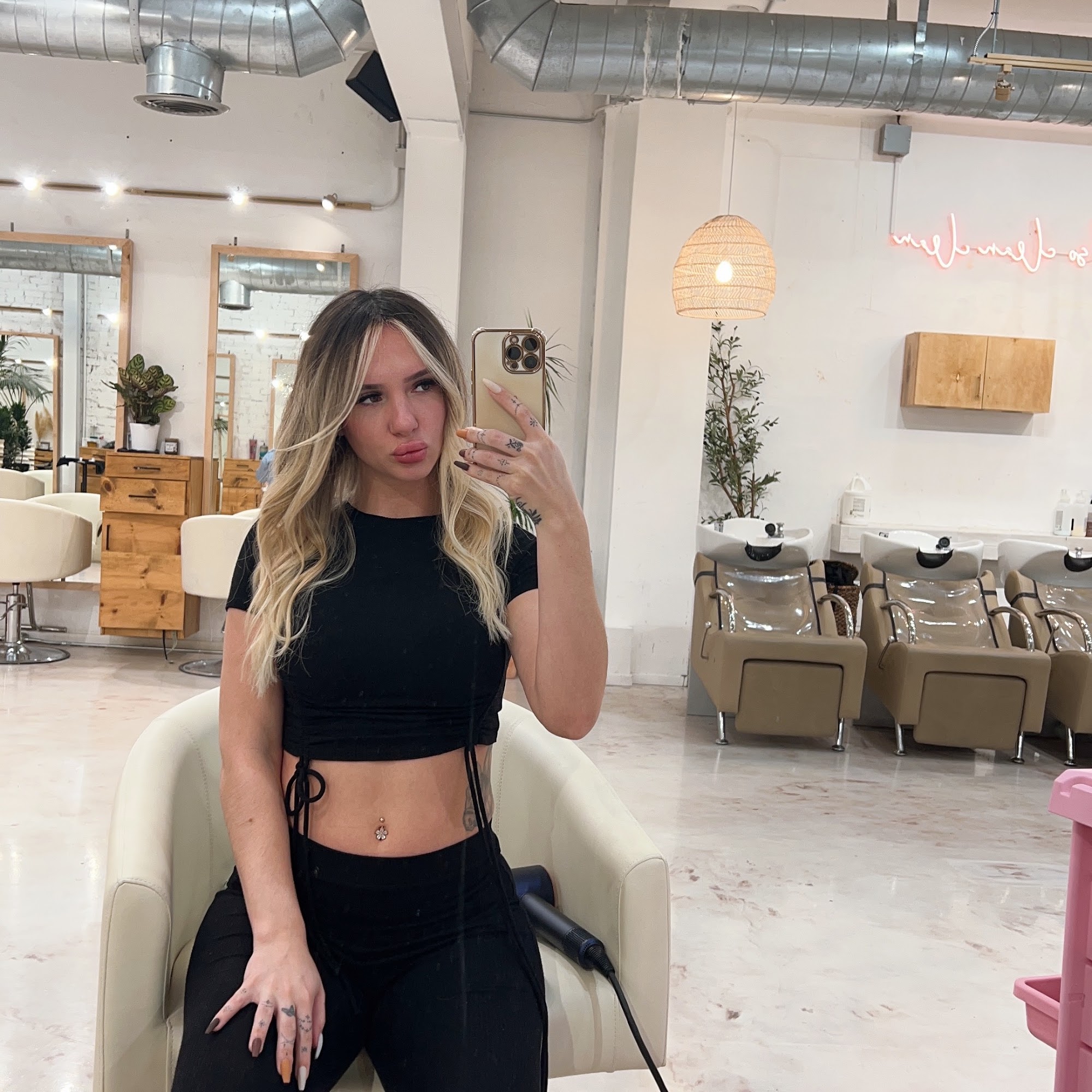 House of E?lan 131 N Citrus Ave, Covina, CA 91723