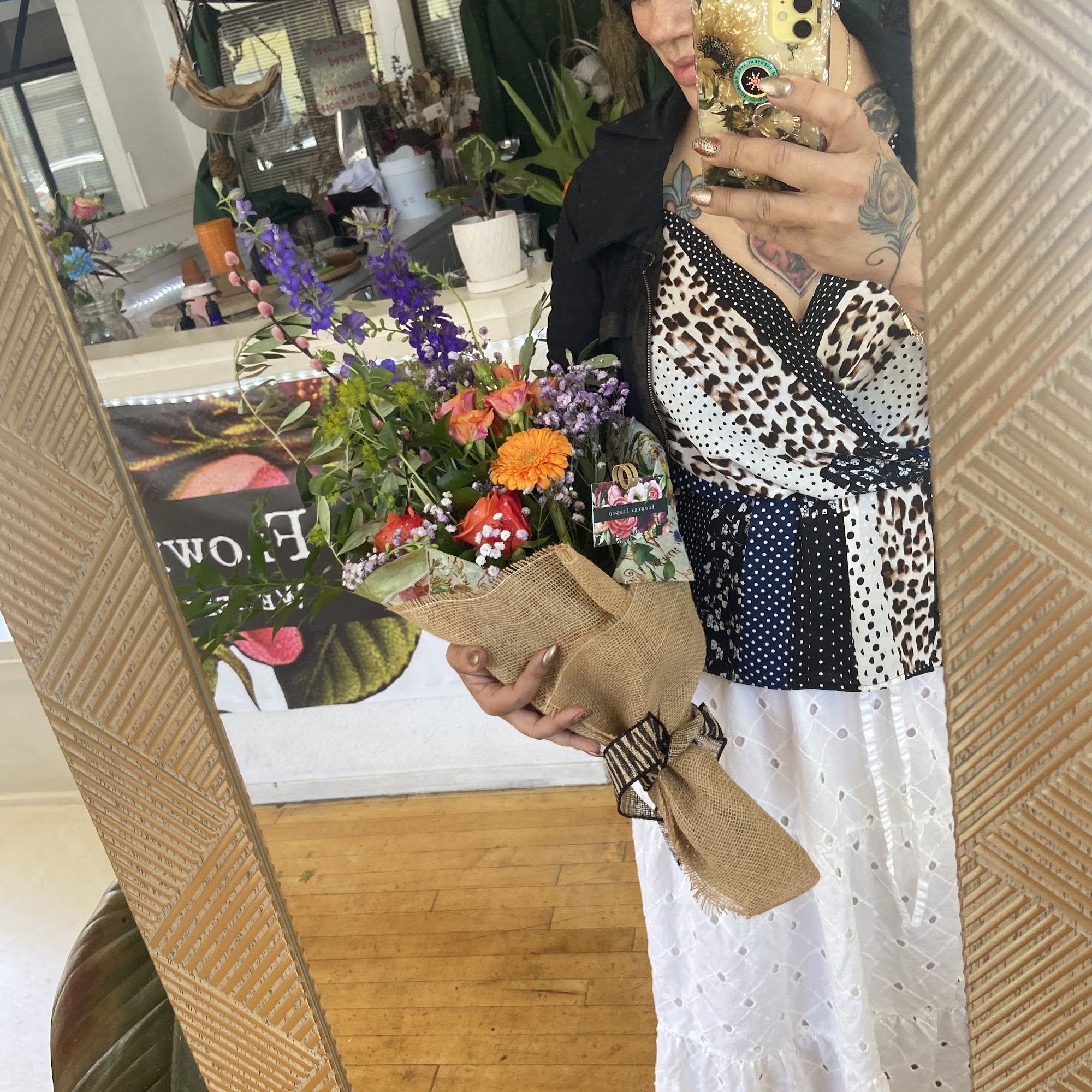 Flowers Fresco 1323 Pomona St, Crockett California 94525