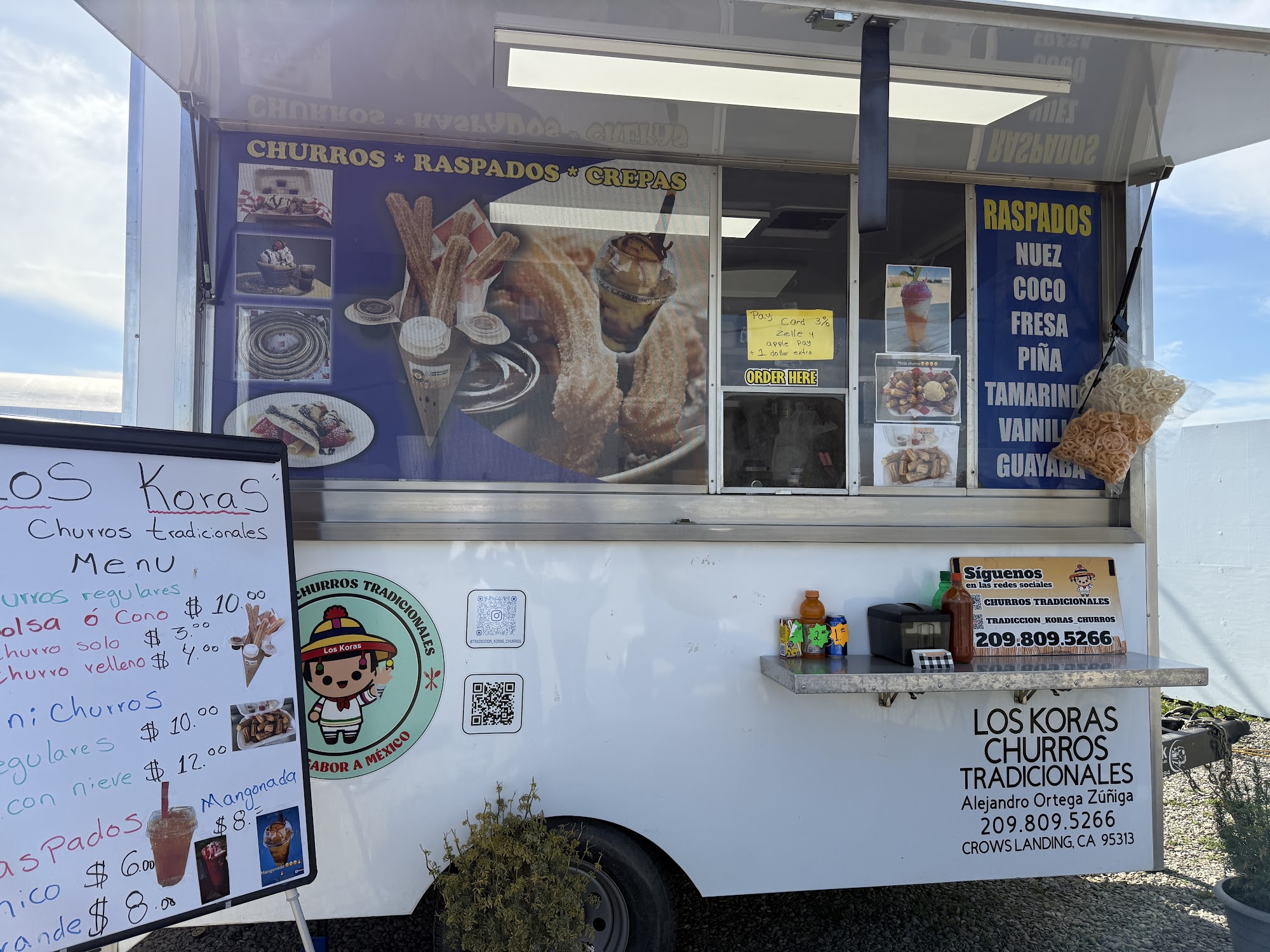 Los Koras (Churros Tradicionales) Menu