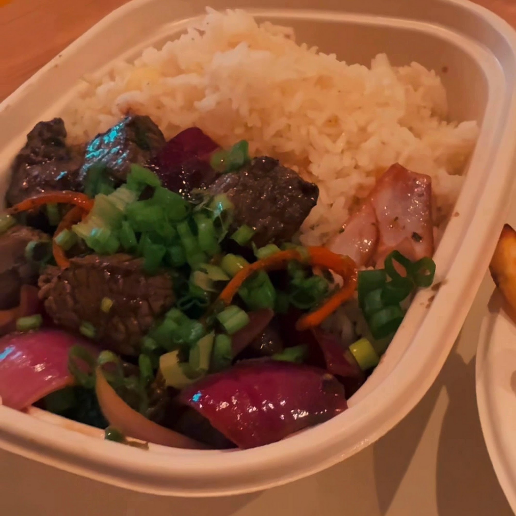 Merka Saltao - Peruvian Bowls & Burritos Culver City