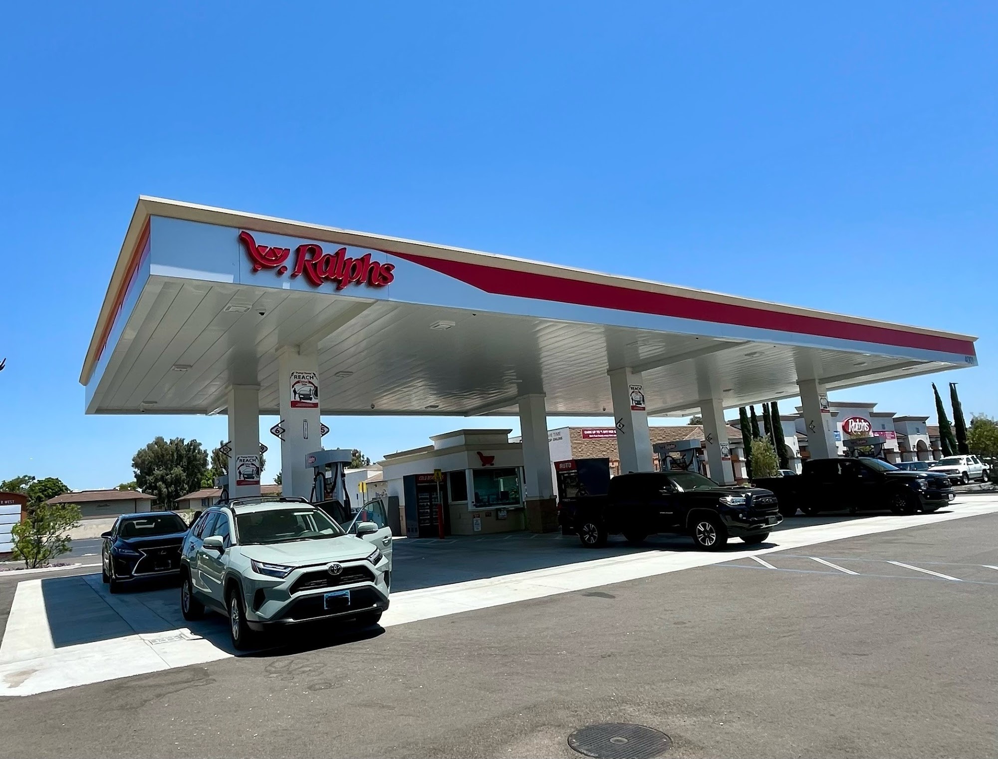 Ralphs Fuel Center