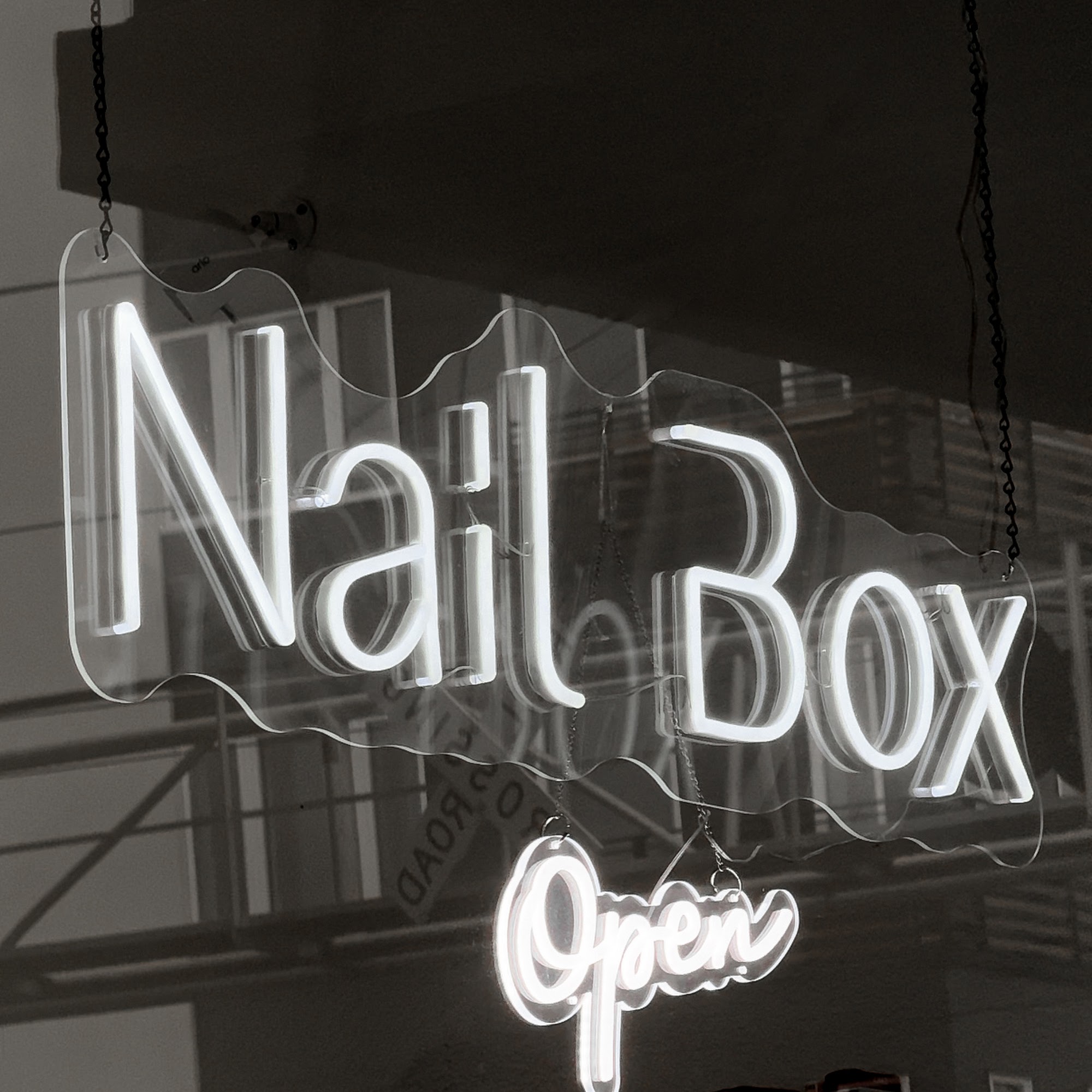 Nail Box 6283 Mission St, Daly City California 94014