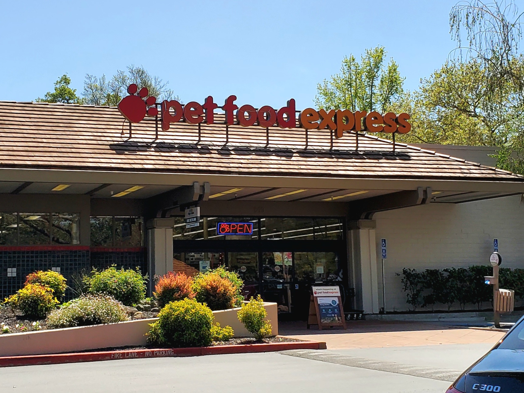 Pet Food Express Danville