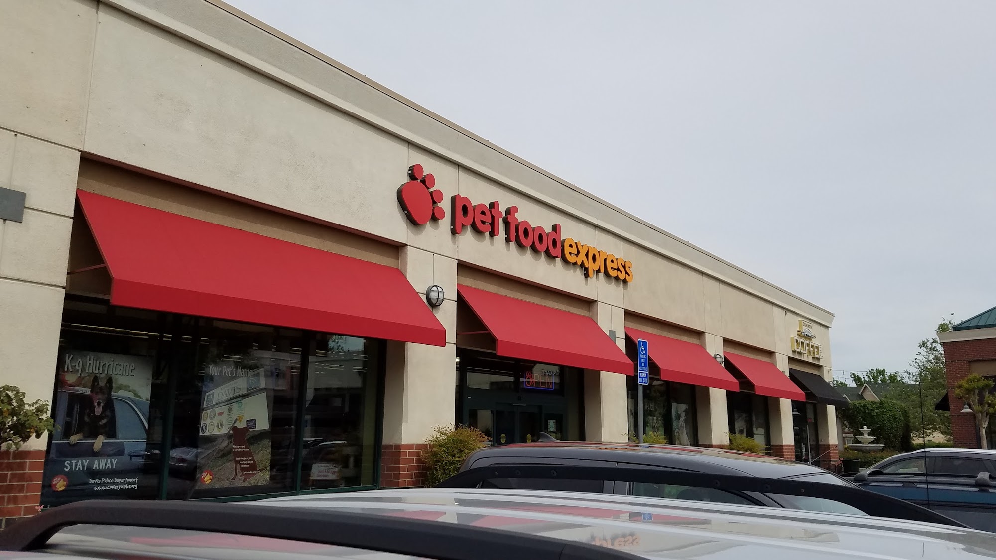 Pet Food Express Davis