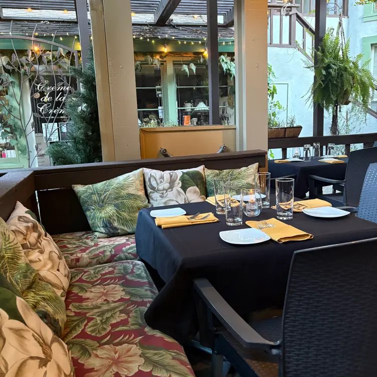 Photo credit: opentable