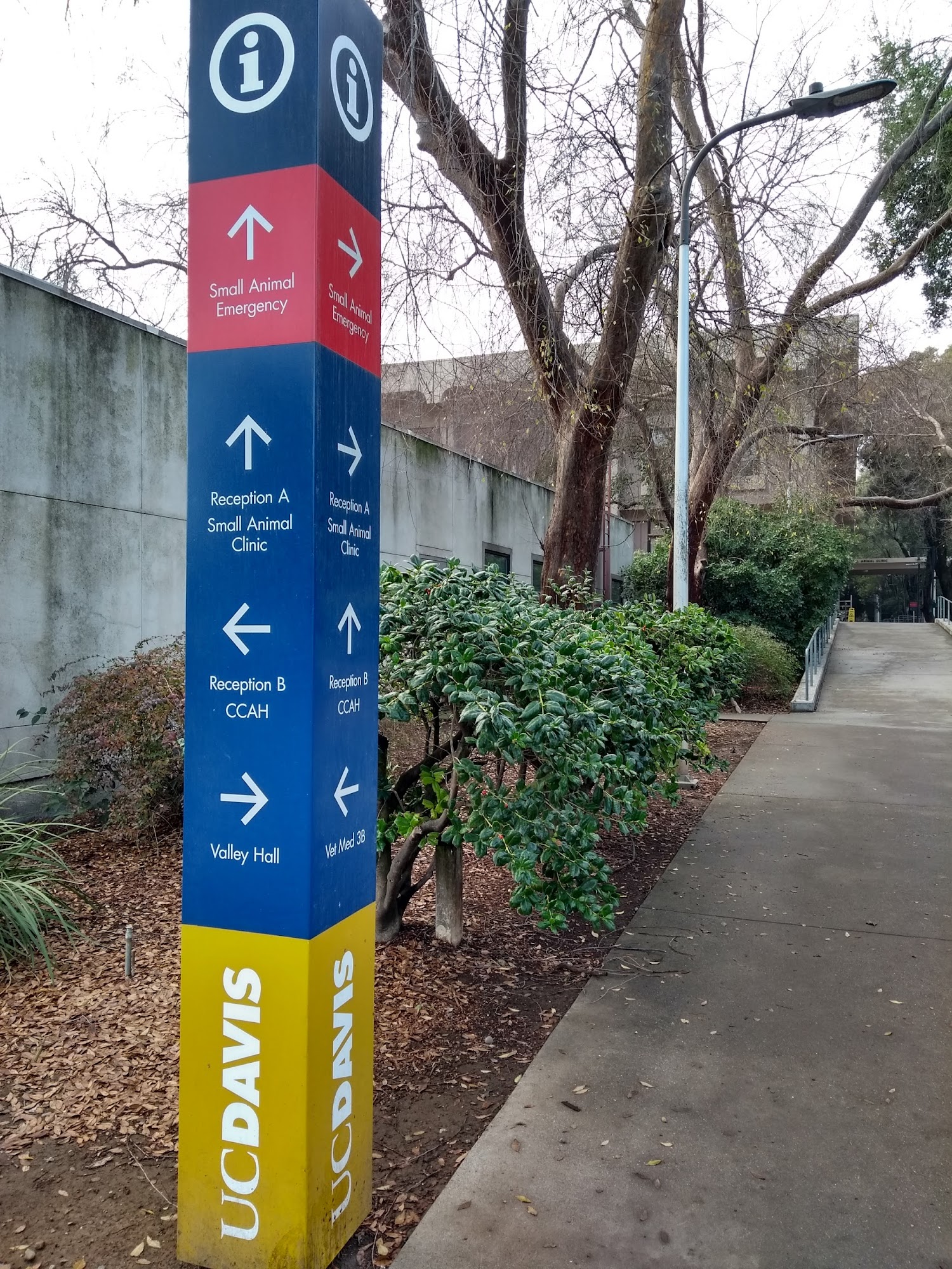 UC Davis Veterinary Hospital - Small Animal Clinic Davis