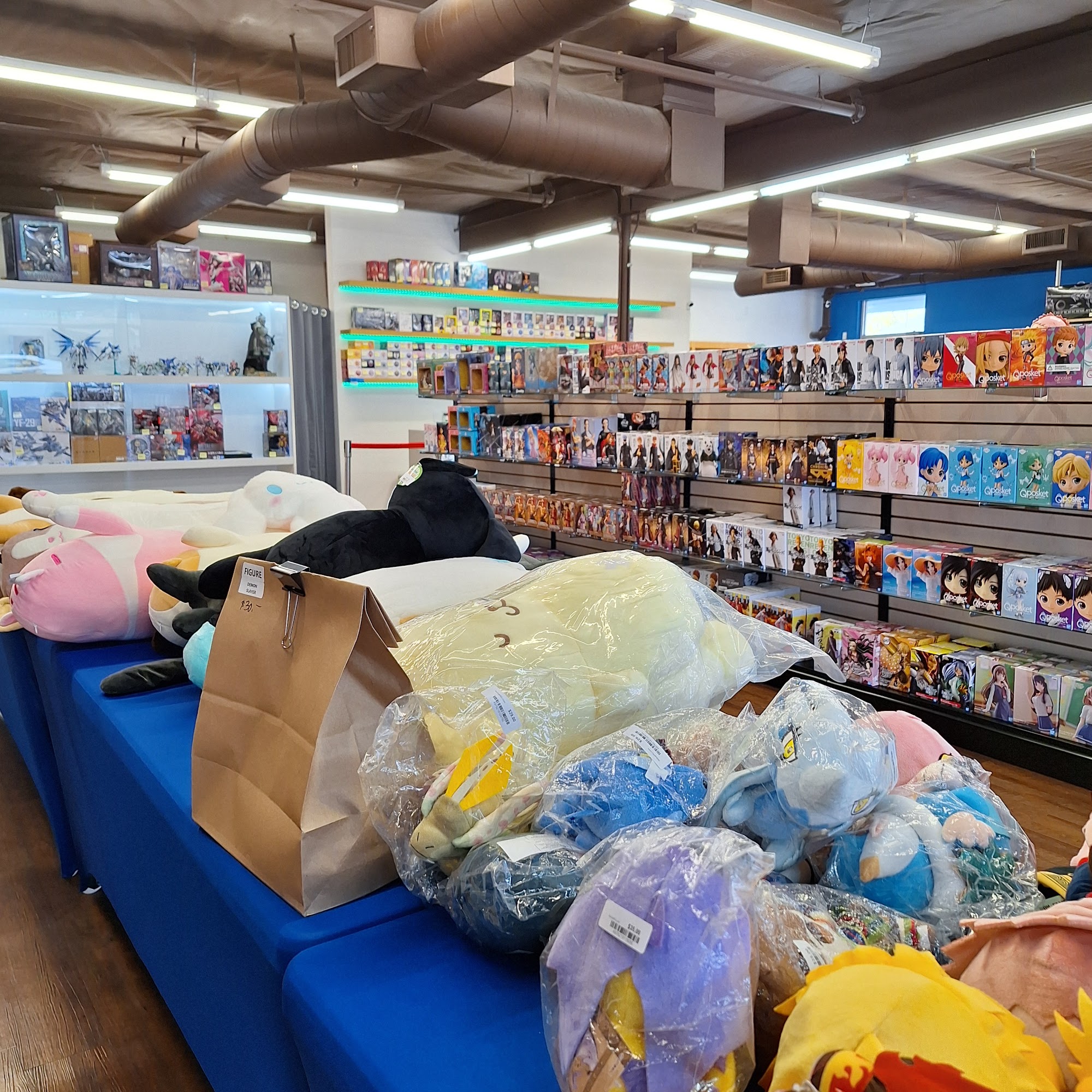 Akiba HQ Anime & Gundam Store