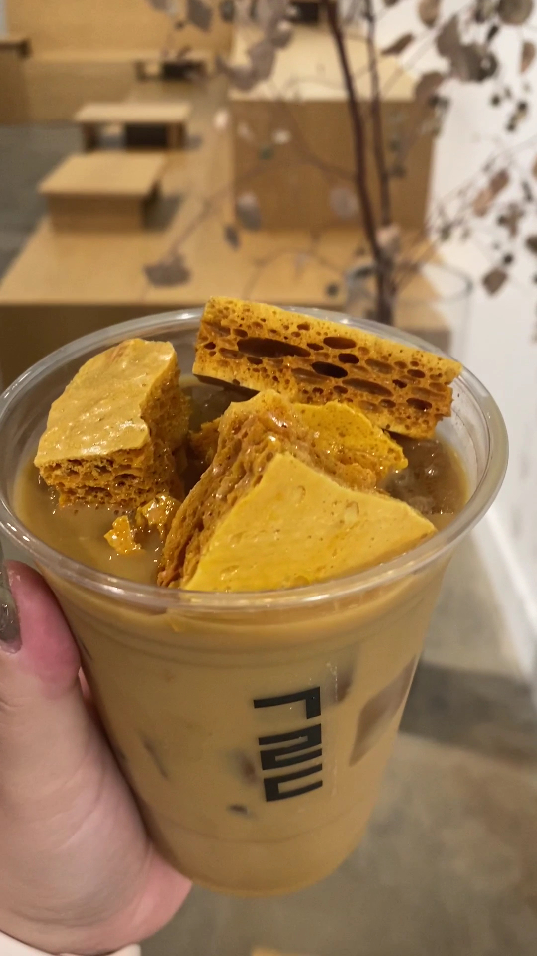 Grid Coffee Diamond Bar