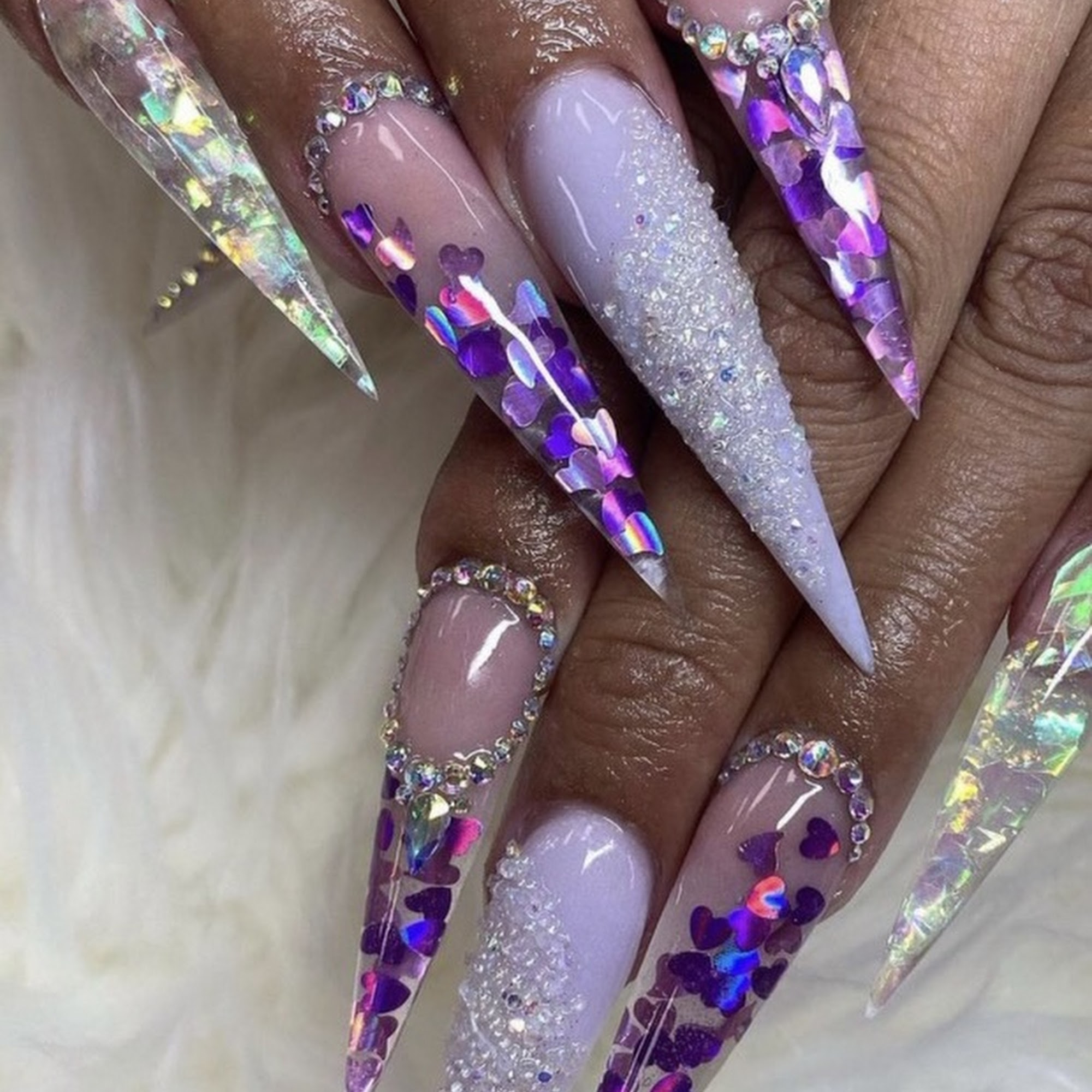 Art Nails 2130 E El Monte Way, Dinuba California 93618