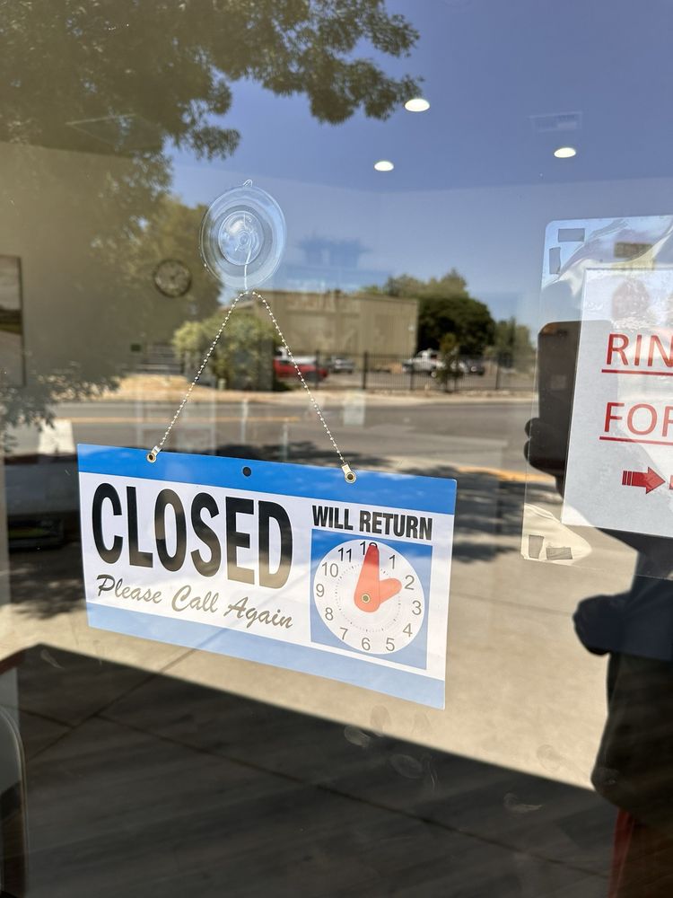 Aggie Animal Clinic: Murray Donia DVM