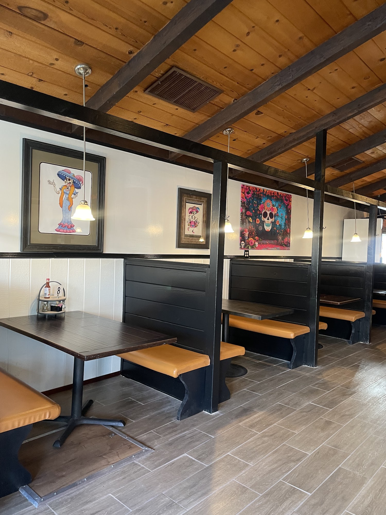 Jacky's Mexican restaurant &bar Dixon