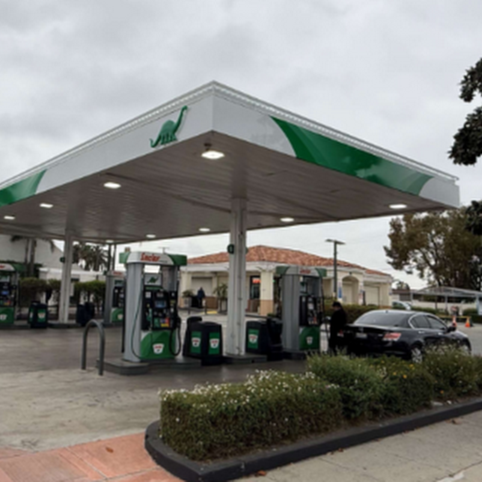 Sinclair Gas Station Duarte