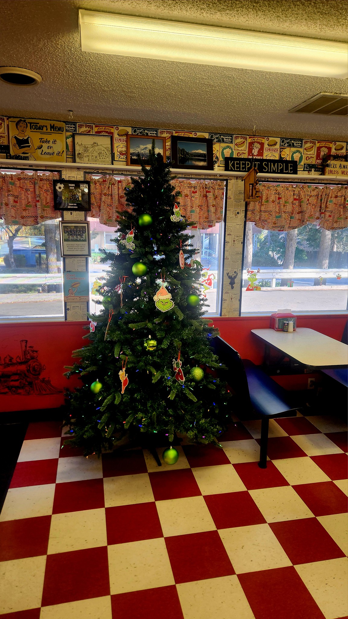 Burger Barn Dunsmuir