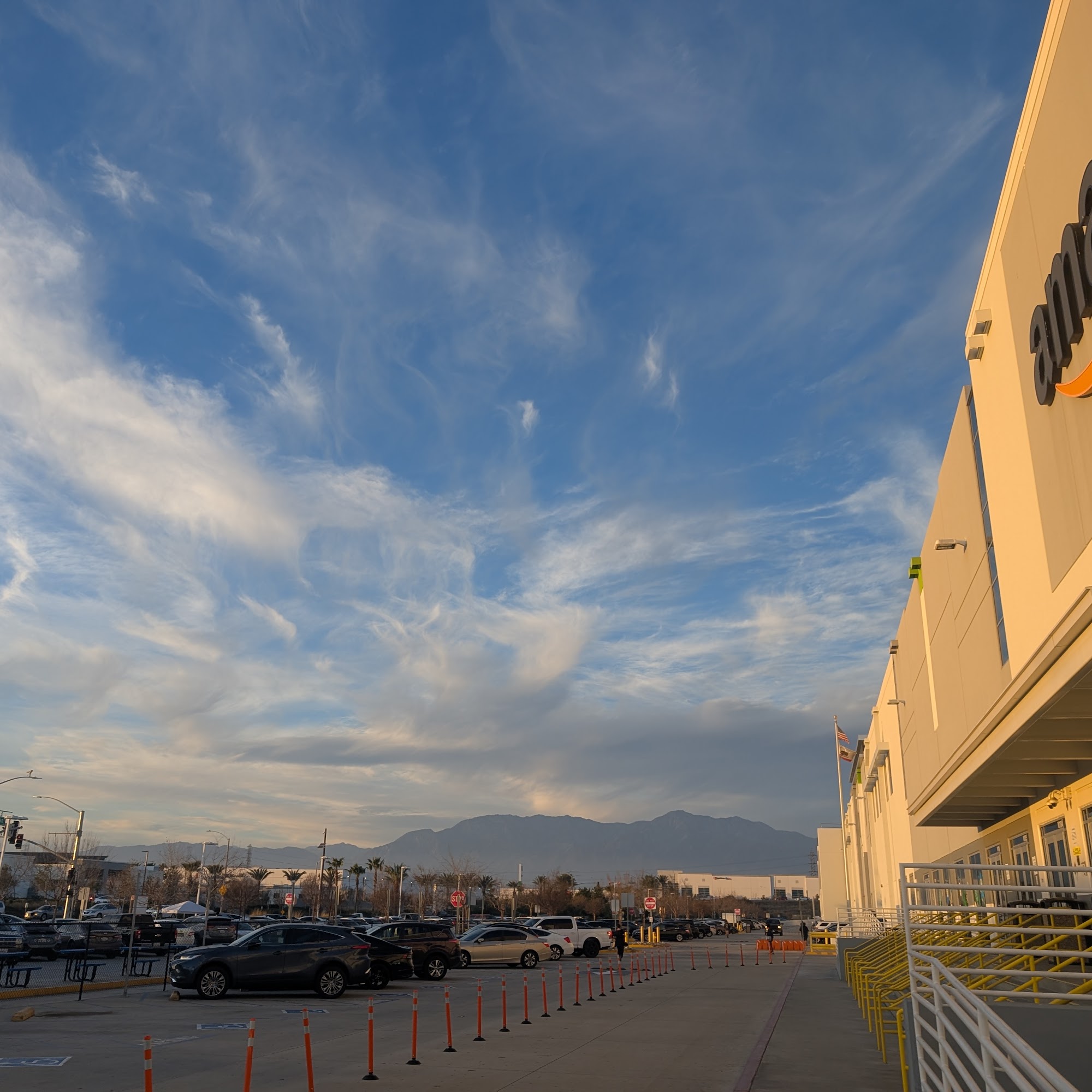 Amazon Fulfillment Center Tours - LGB3 Eastvale