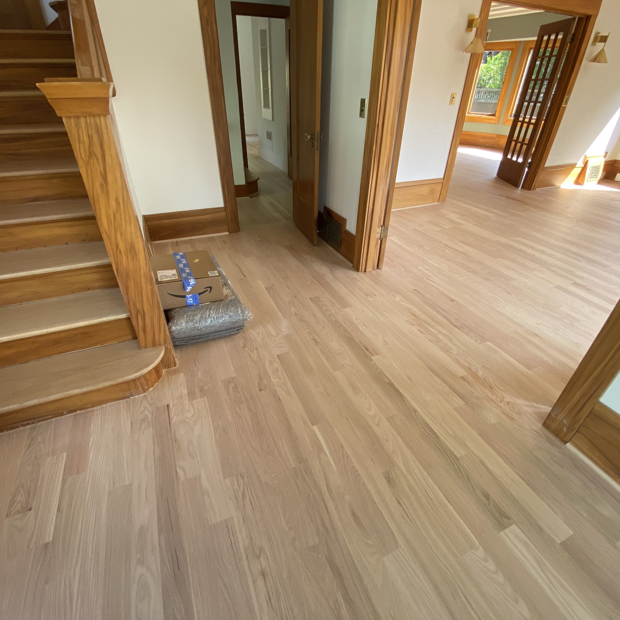 Mugi’s Hardwood Floors