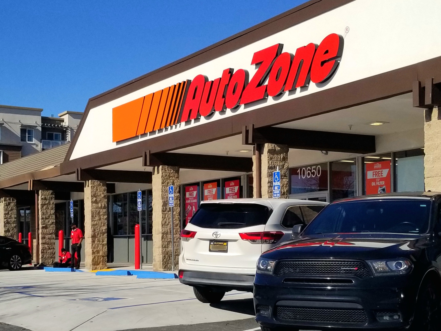 AutoZone El Cerrito