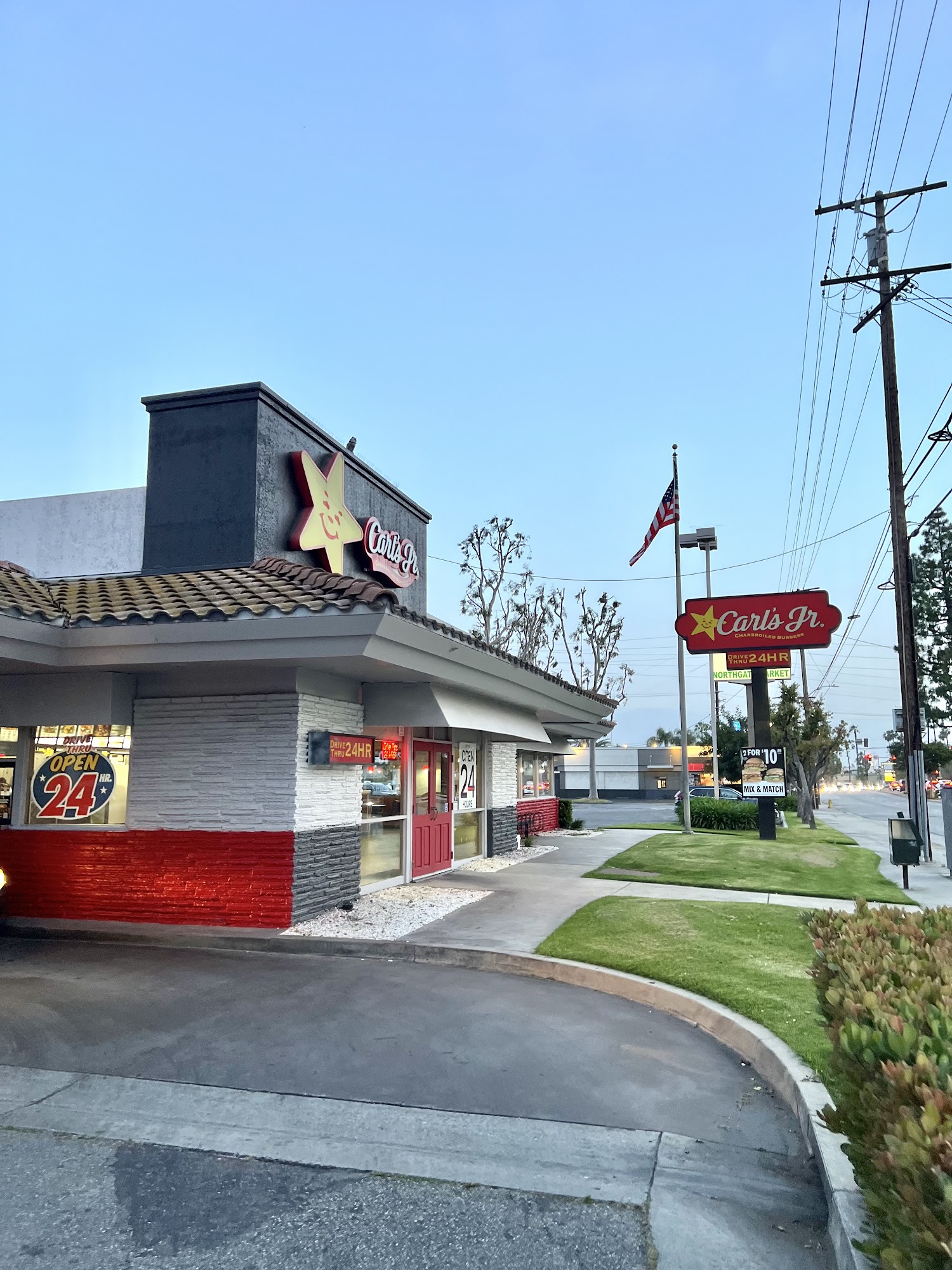 Carl’s Jr.