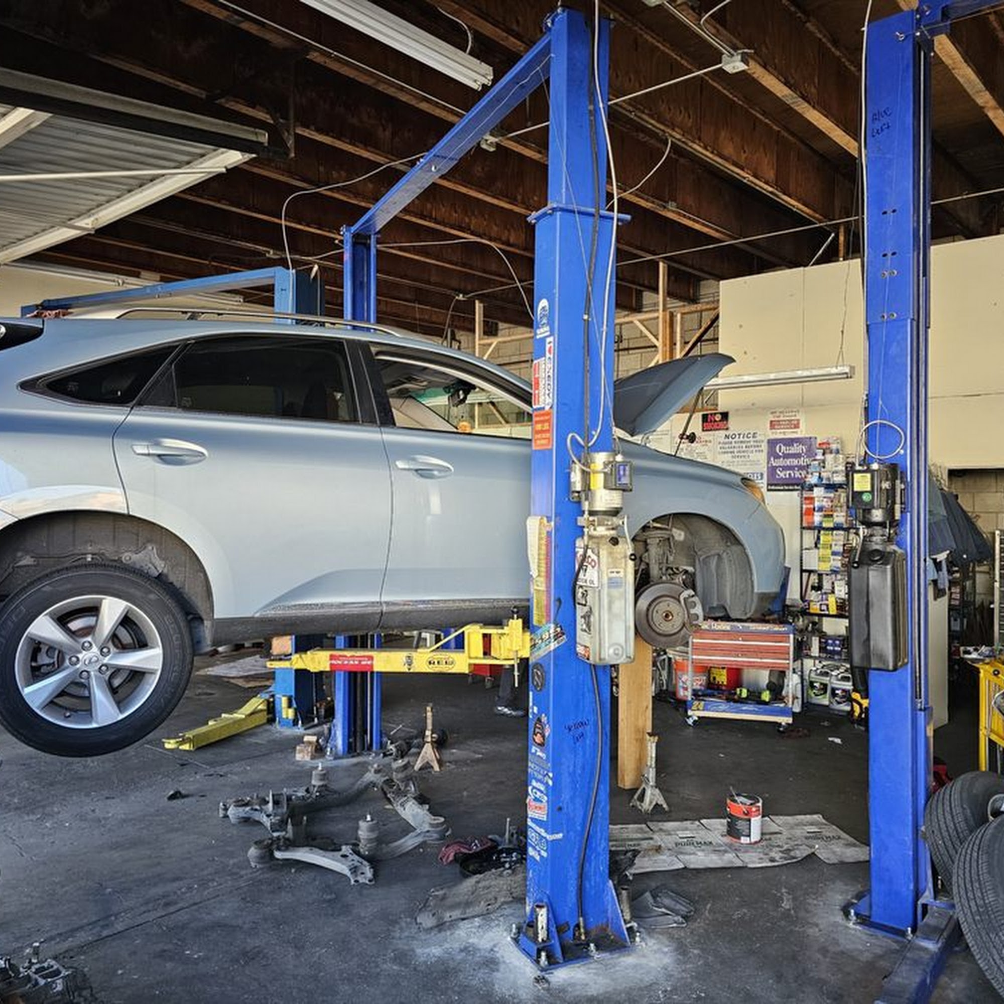 Lu's Auto Repair El Monte