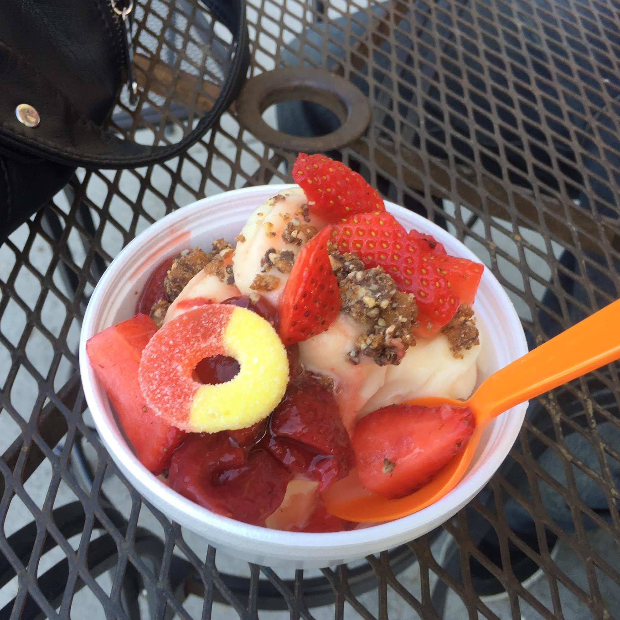 Tops Yogurt Elk Grove