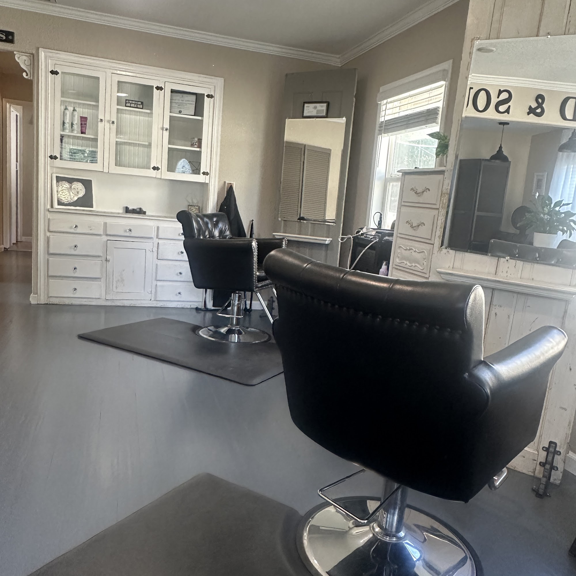 Head & Soul Salon and Barber Shop