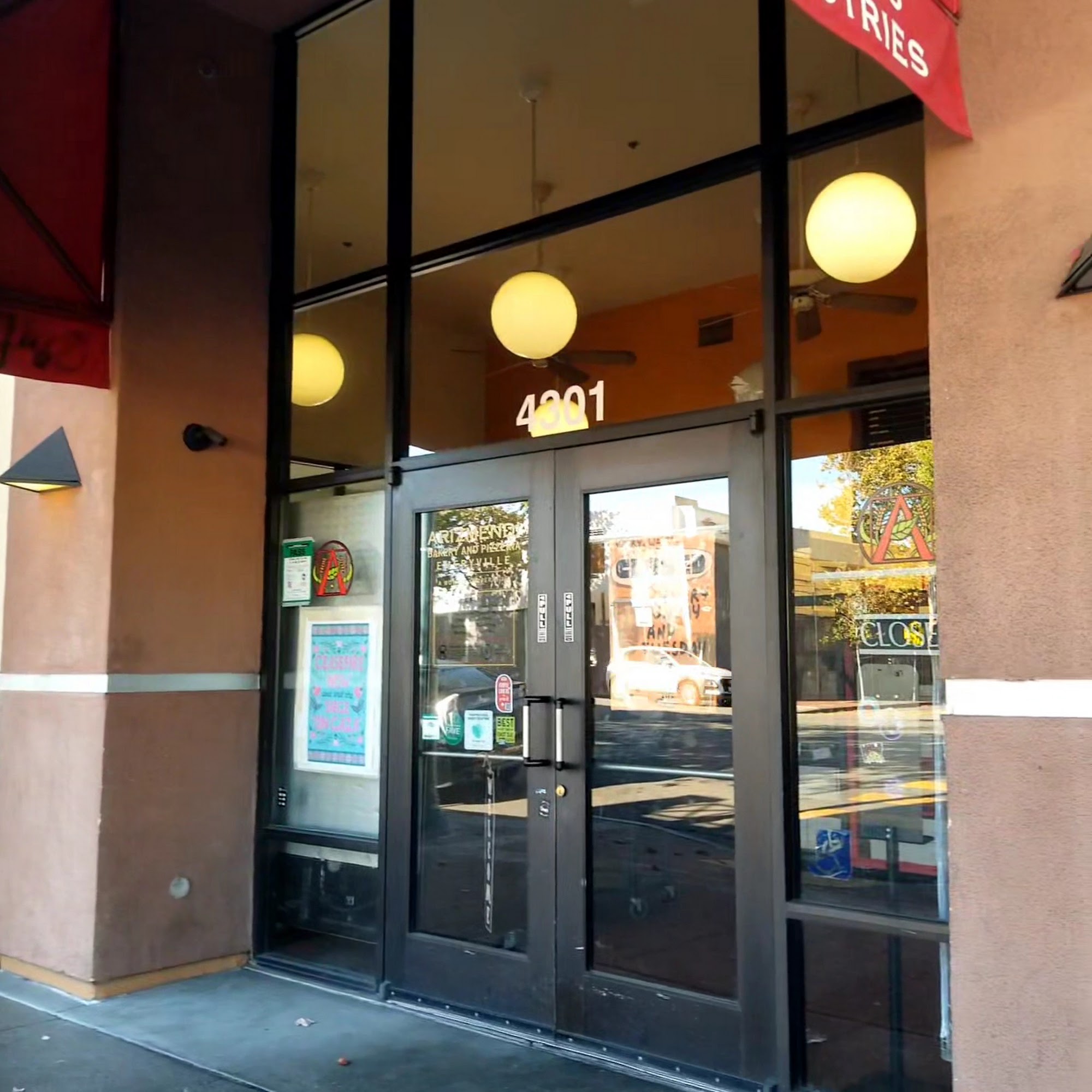 Arizmendi Bakery & Pizzeria Emeryville