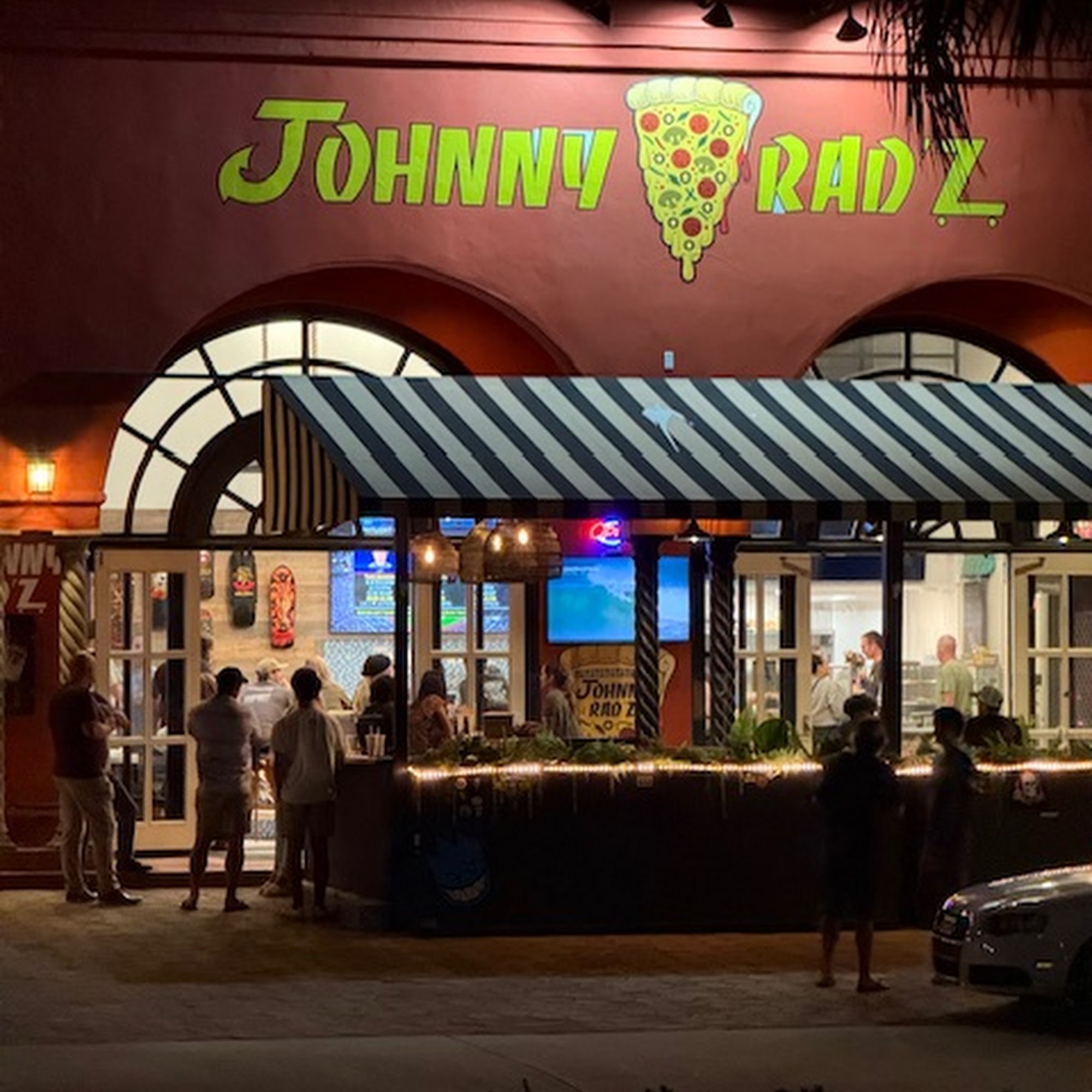 Johnny Radz 828 N Coast Hwy 101, Encinitas