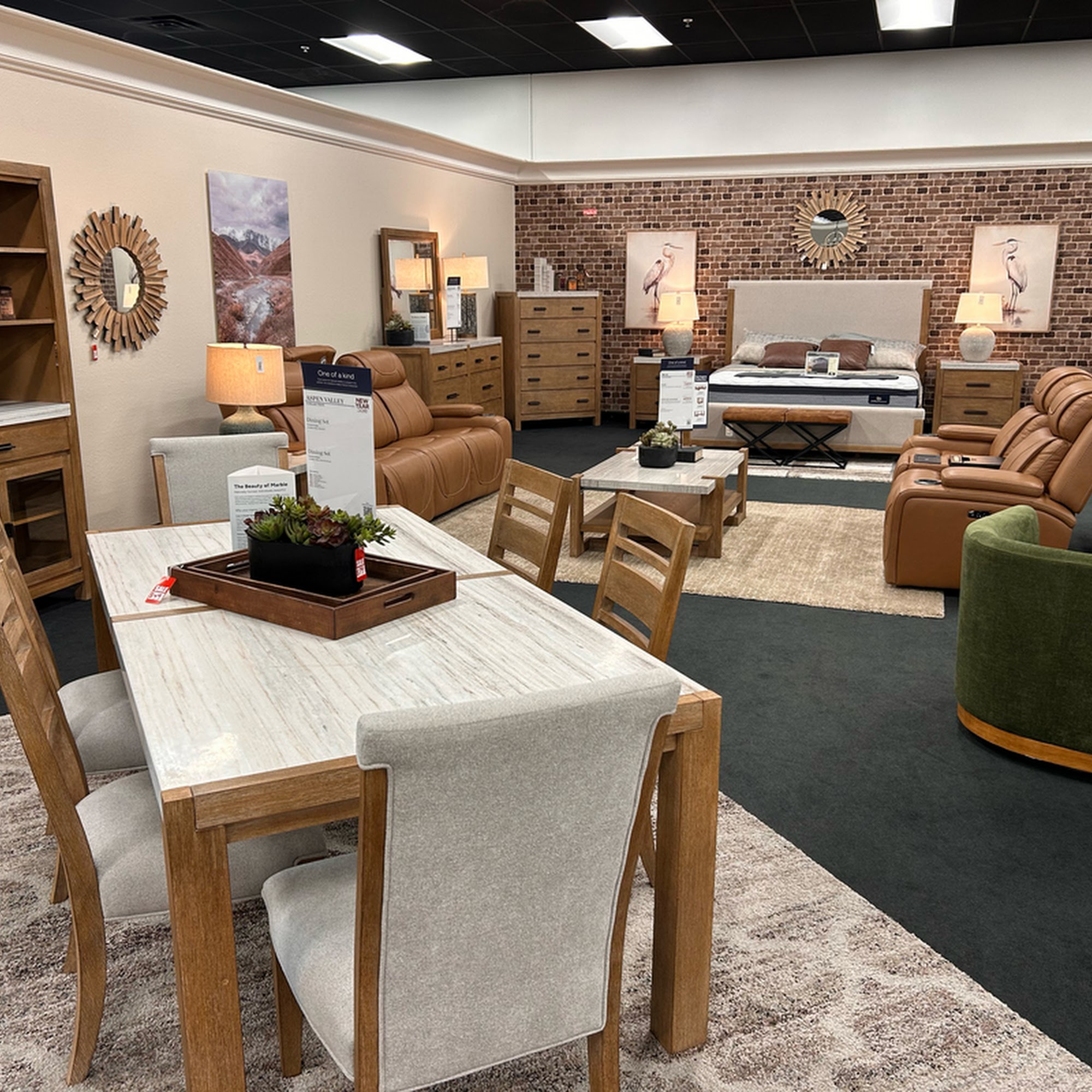 Mor Furniture for Less Encinitas