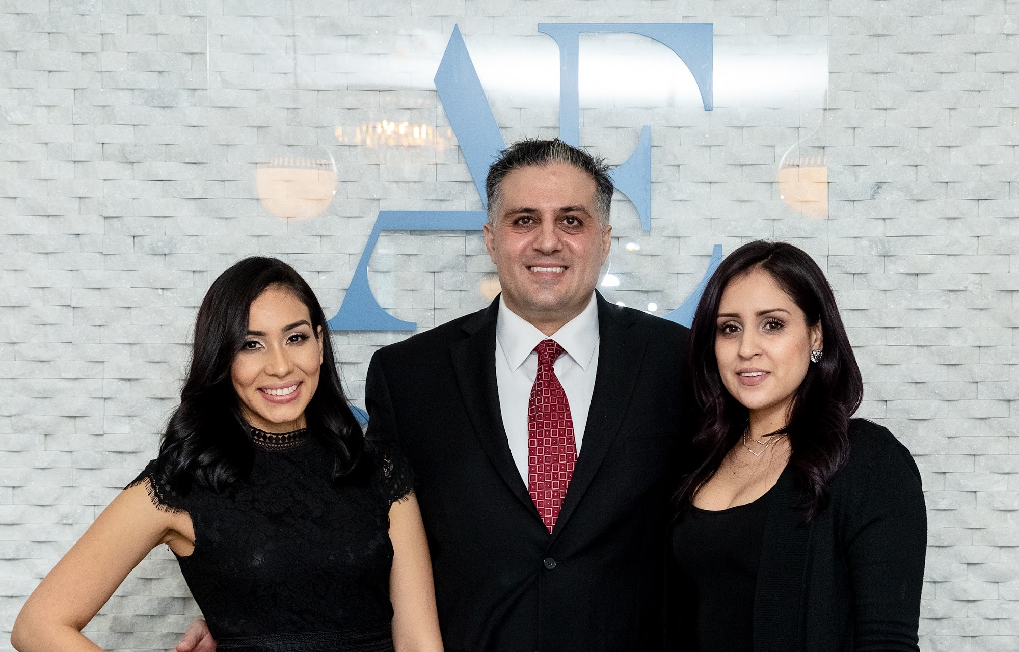 A E Skin 16311 Ventura Blvd # 845, Encino California 91436